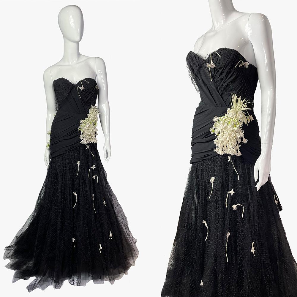 Tan Giudicelli vintage bustier black couture gown, 1980s For Sale 5