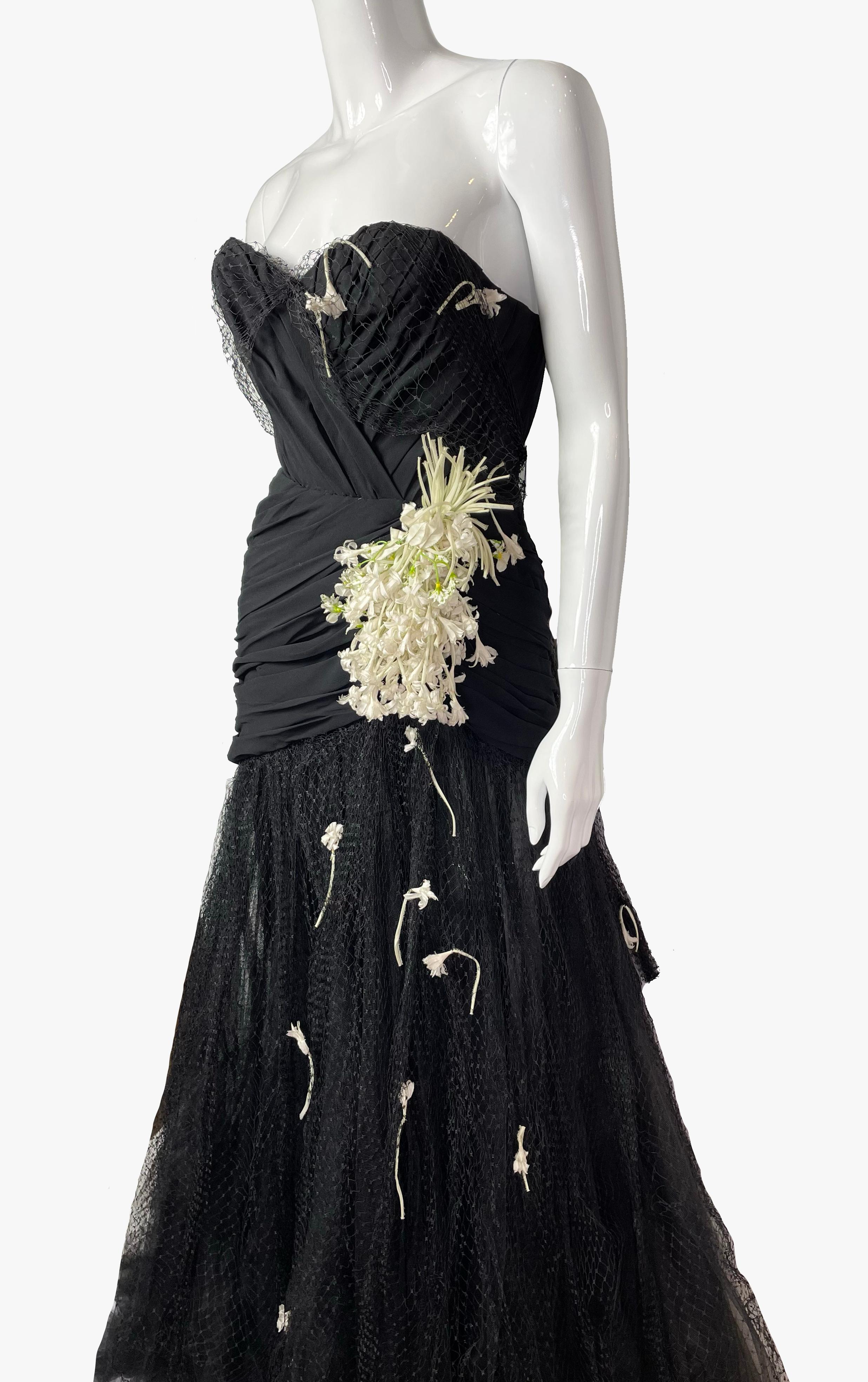 Tan Giudicelli vintage bustier black couture gown, 1980s In Fair Condition For Sale In New York, NY