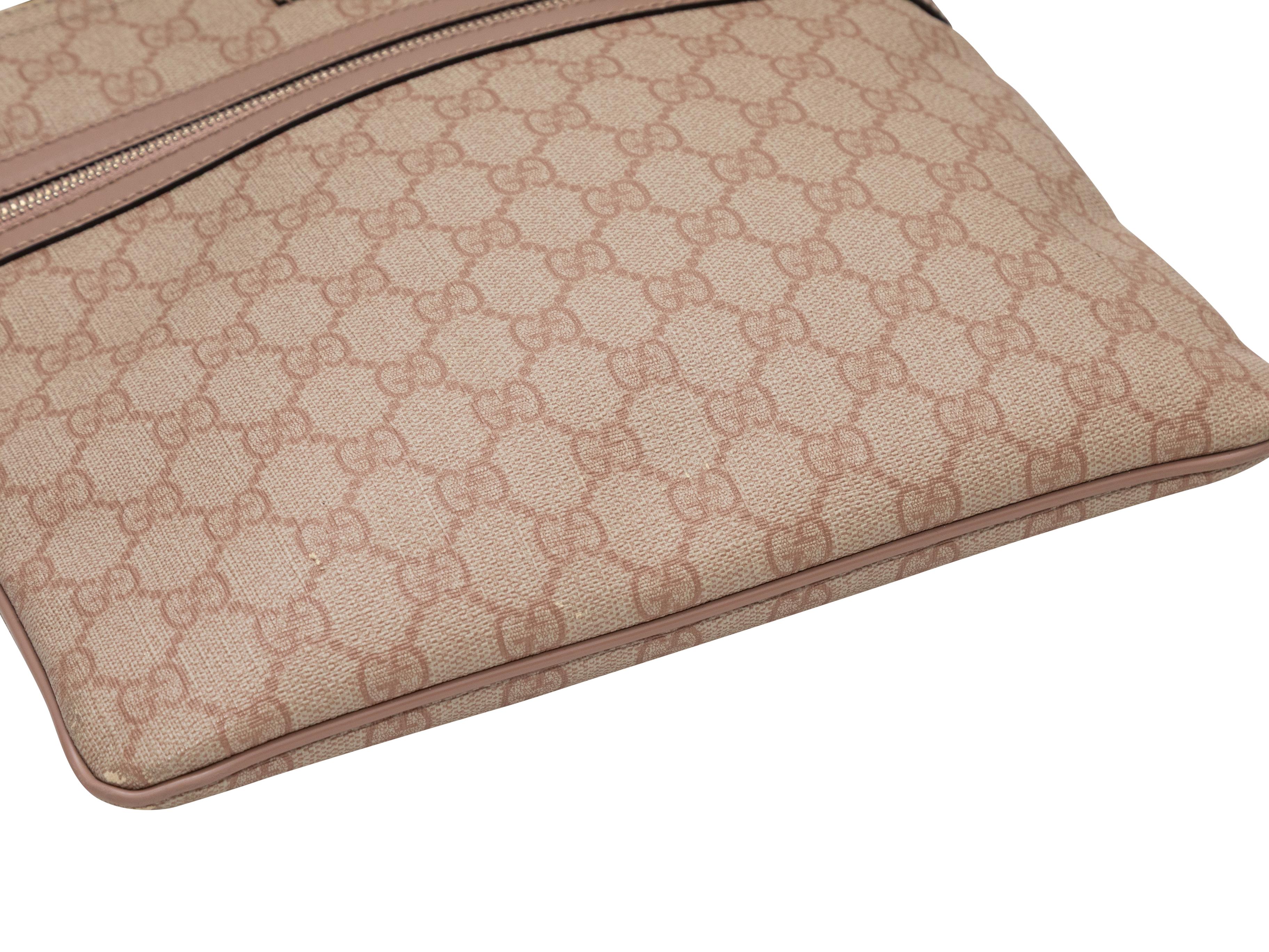 Tan Gucci GG Supreme Crossbody Bag In Good Condition For Sale In New York, NY