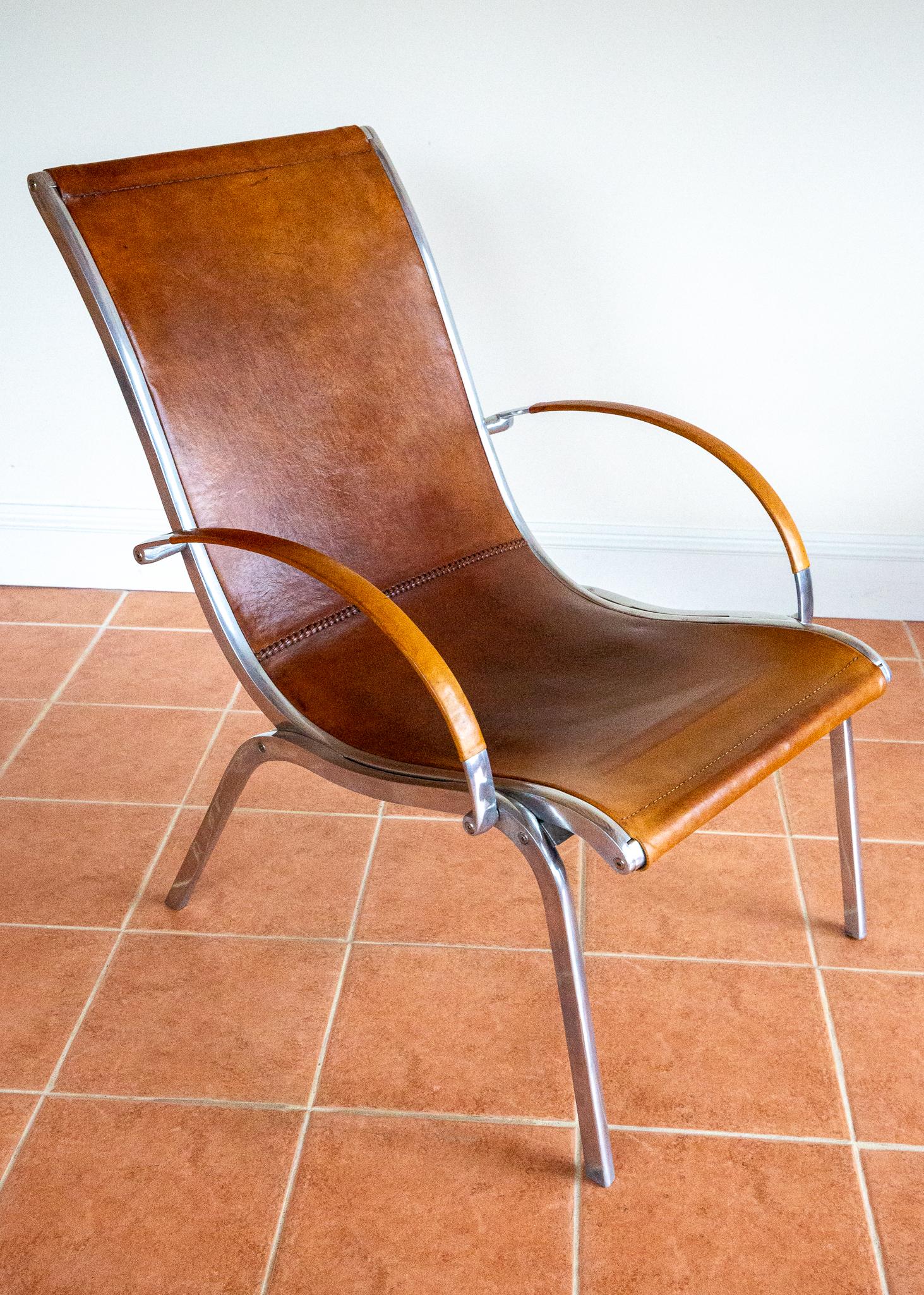 Tan Hide Leather Lounge Chair MCM Bauhaus Aluminium Mid Century Hungarian 1970s For Sale 10
