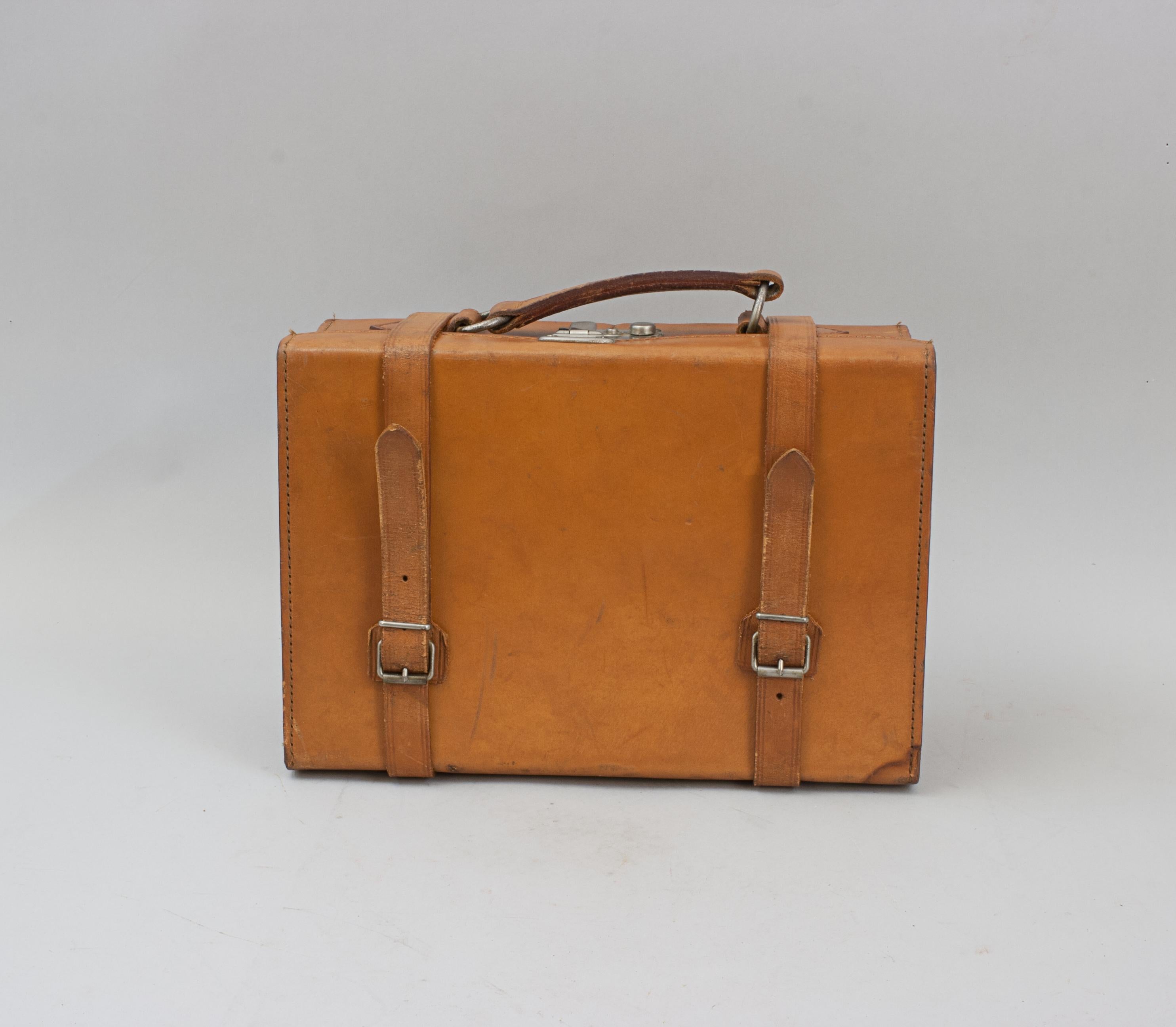 English Tan Leather Cartridge Magazine For Sale