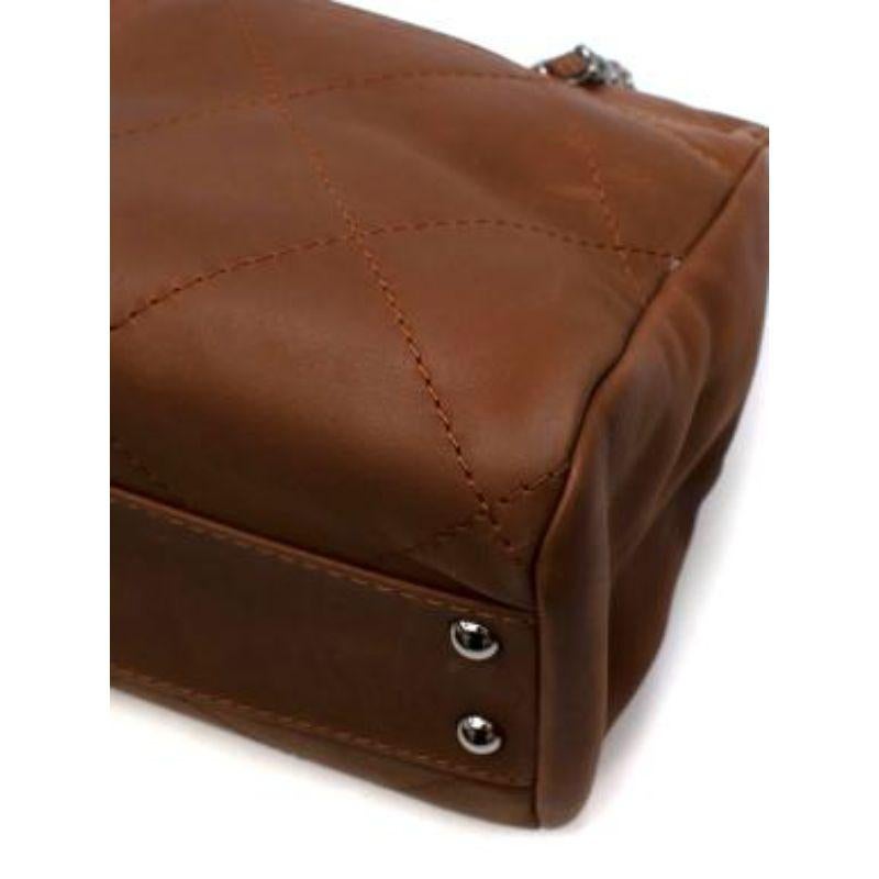 Tan Leather Large Quilt Chain Shoulder Bag For Sale 4