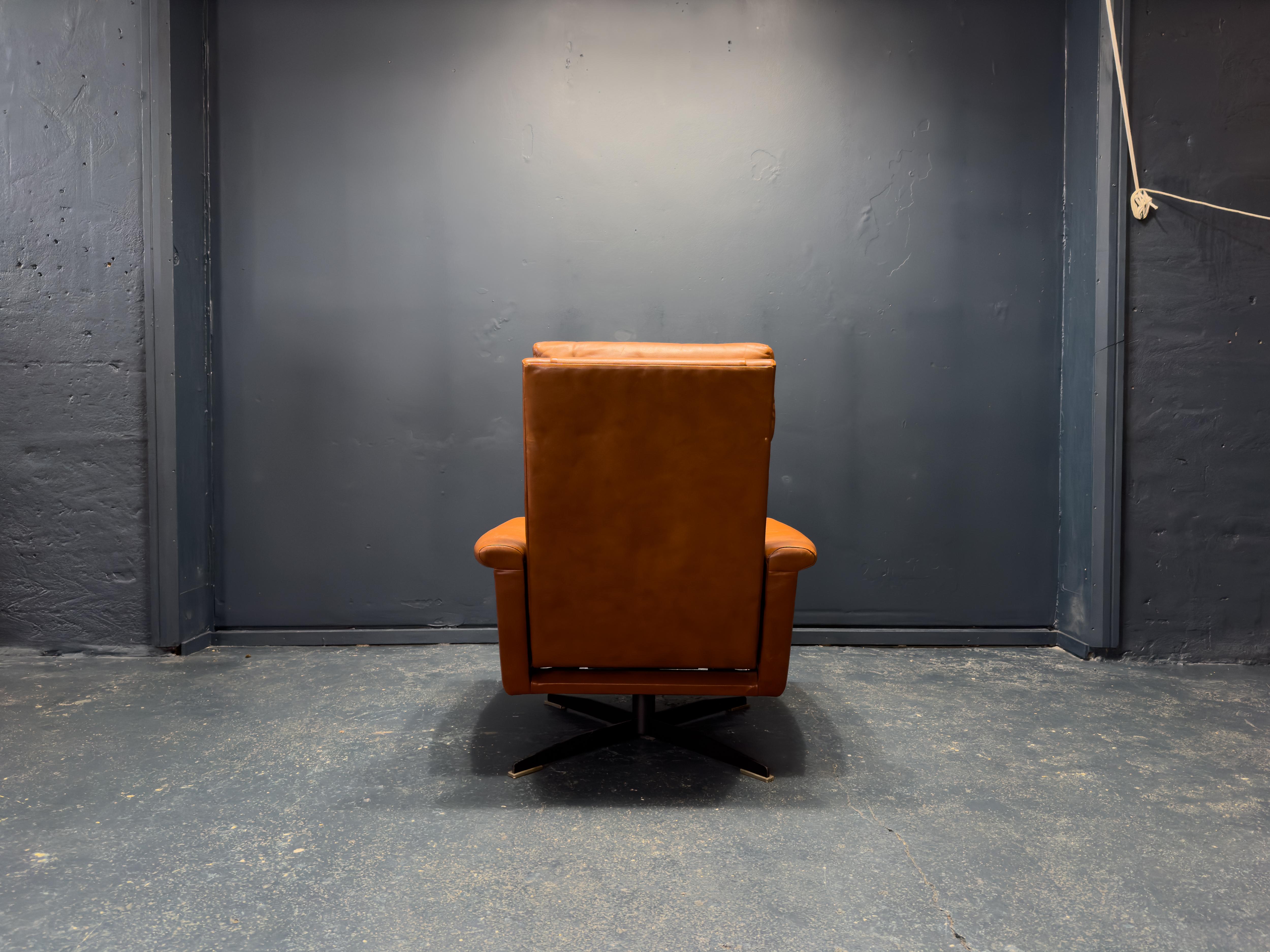 Tan Leather Reclining Chair 2