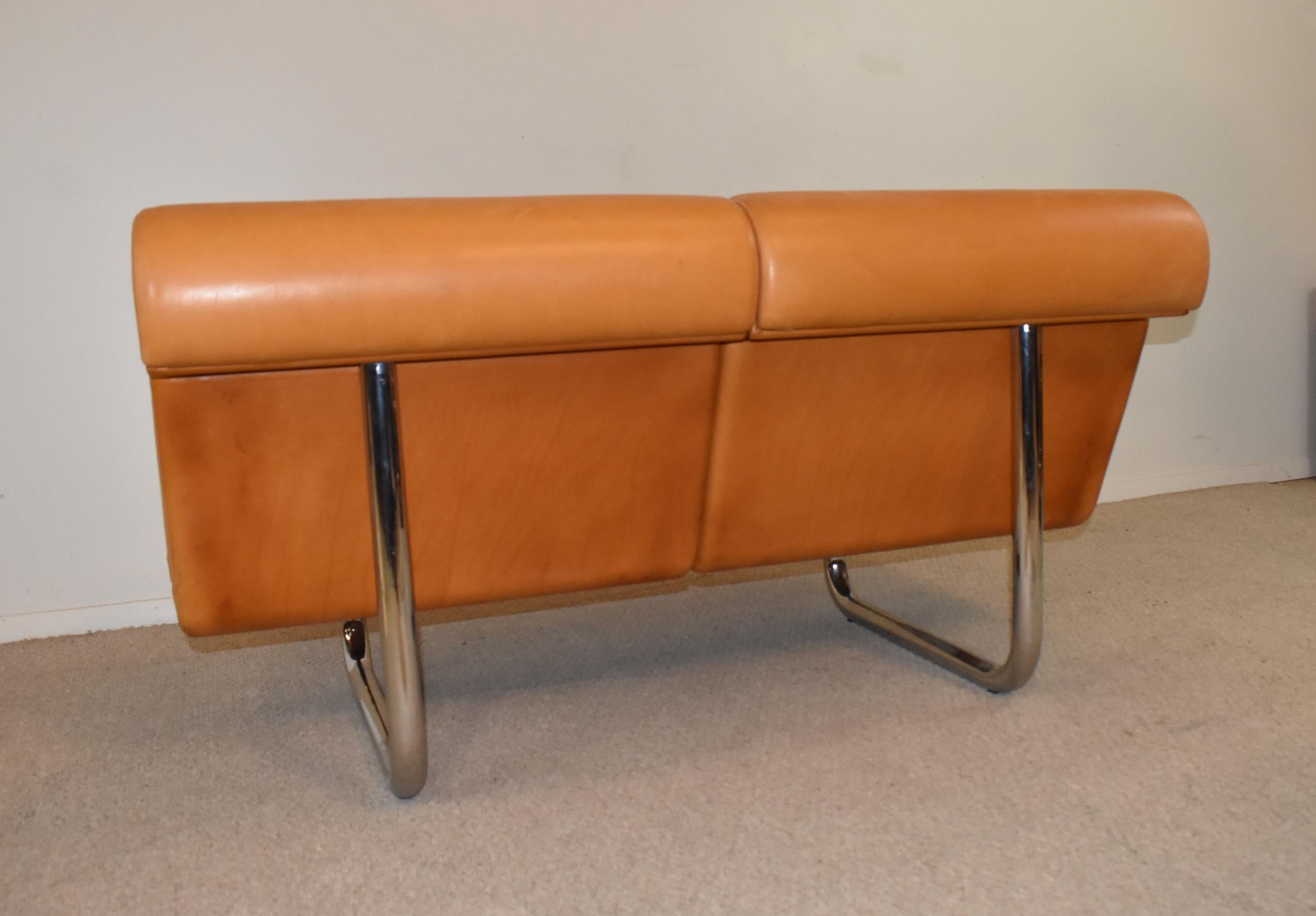 20th Century Tan Leather Sofa by Richard Schultz for Knoll For Sale
