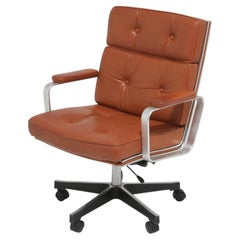 Sedia da ufficio girevole in pelle Tan 'Mondo' di Karl-Erik Ekselius per JOC, anni '60.