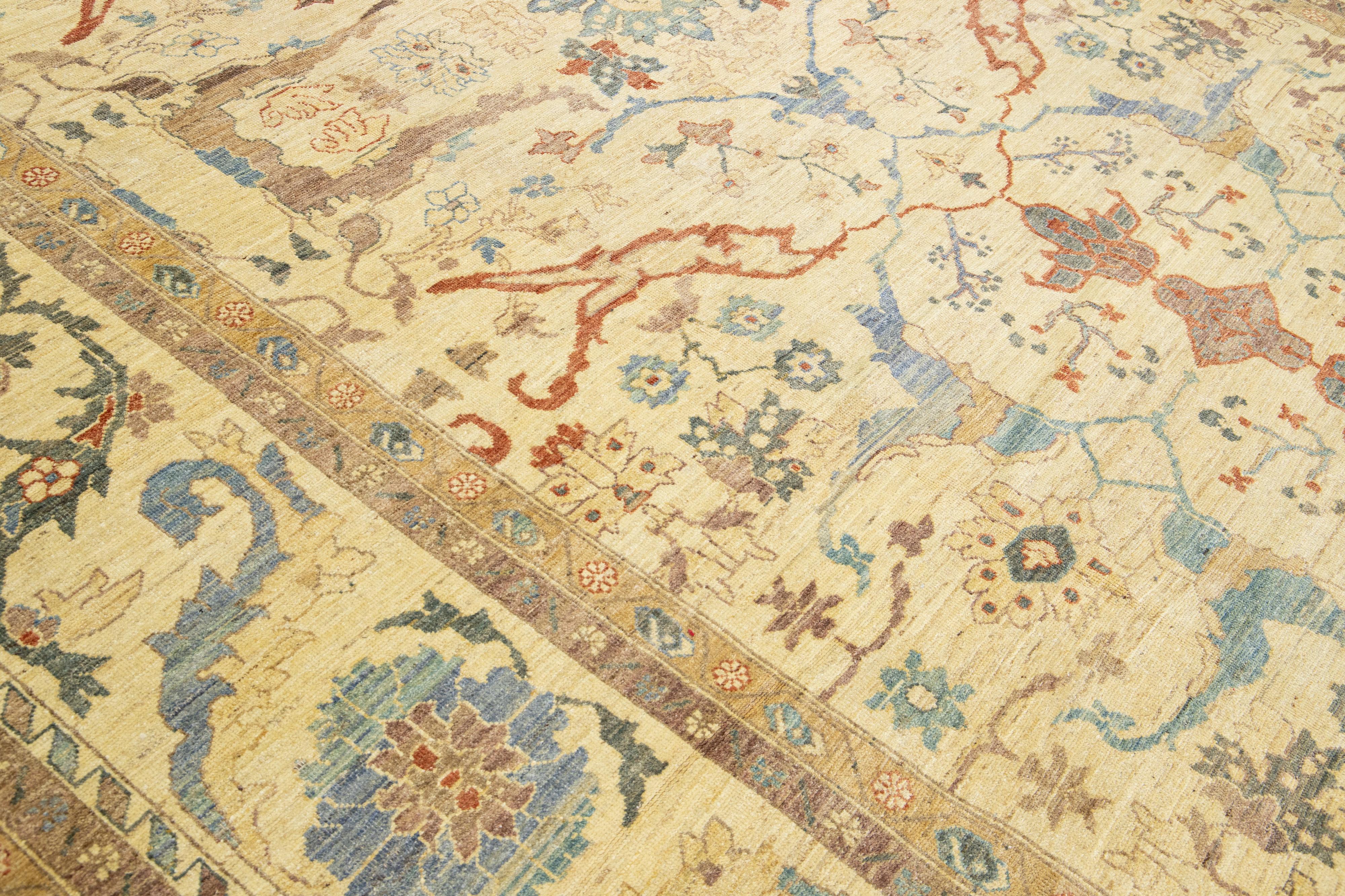 Tan Modern Sultanabad Handmade Oversize Floral Wool Rug In New Condition For Sale In Norwalk, CT