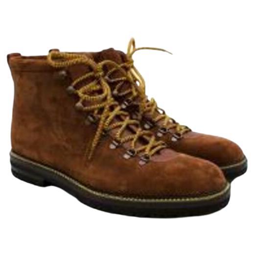 tan suede Calourio hiking boots For Sale at 1stDibs