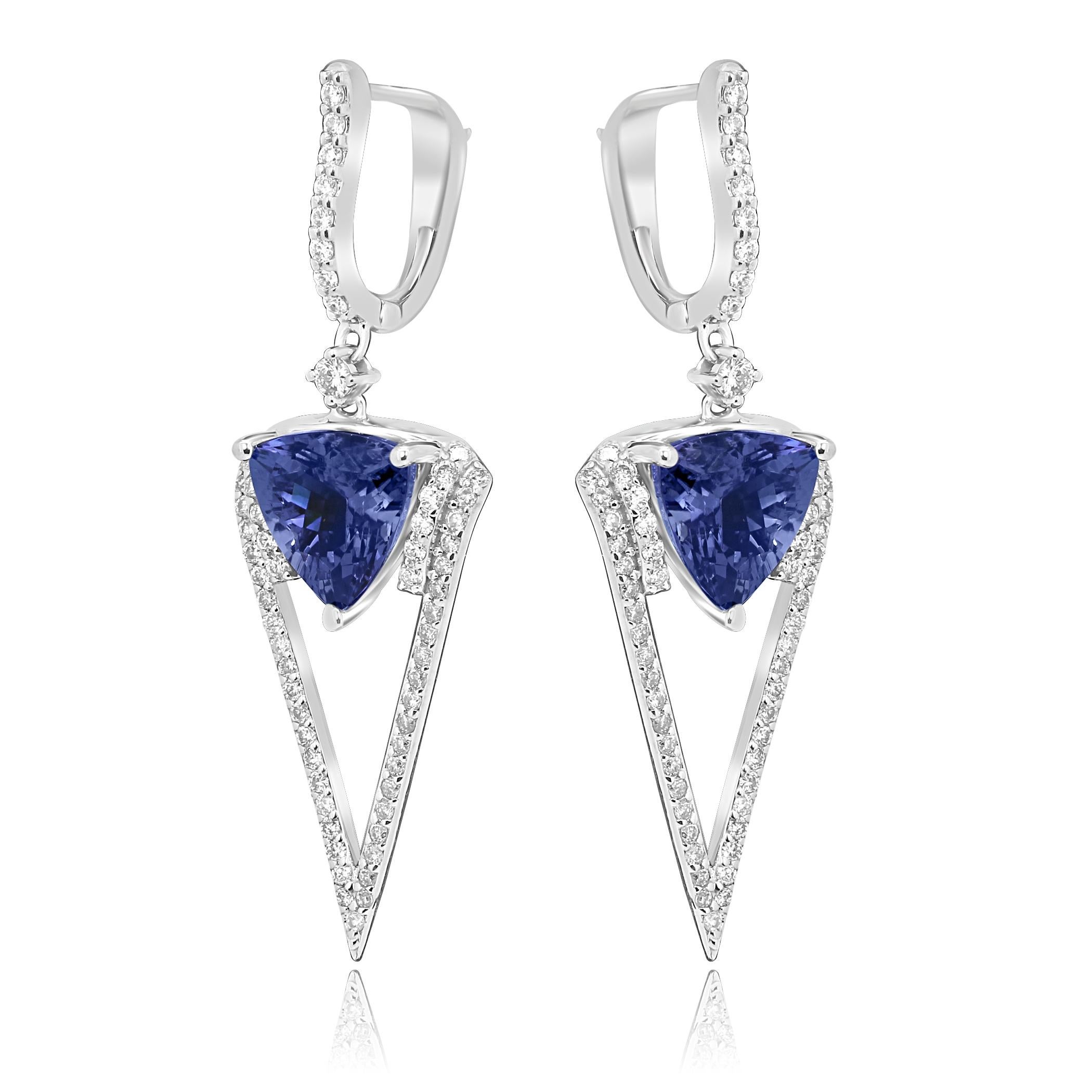 Stylish Tanzanite Trillions 5.80 Carat and White Diamond Rounds 0.88 Carat set in 14K White Gold Drop Earring.

MADE IN USA
Tanzanite Trillion Weight 5.80 Carat
Total Weight 6.68 Carat.