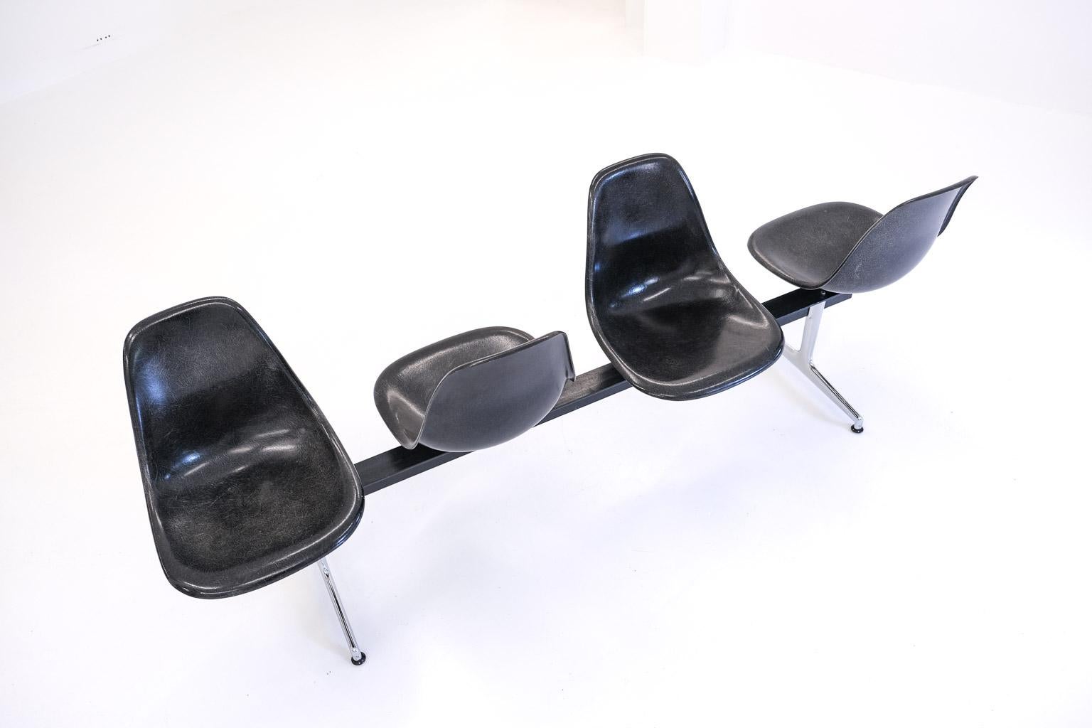 Tandem shell seating system by Ray and Charles Eames for Herman Miller 4