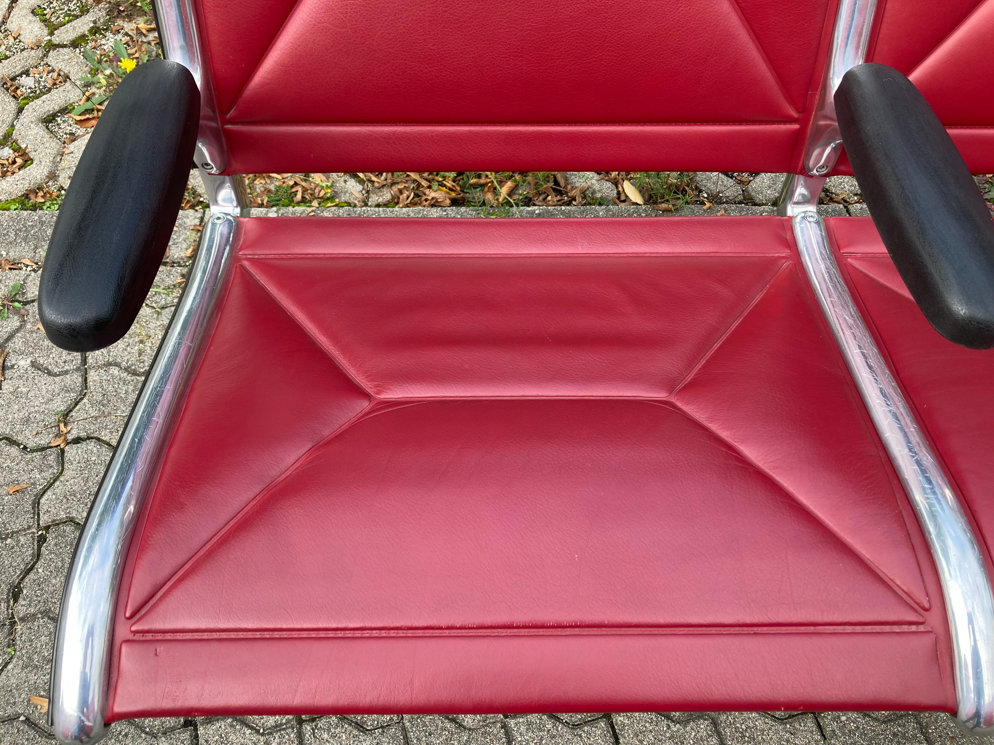 Banc Tandem Sling ETS Eames bordeaux par Vitra Herman Miller en vente 5
