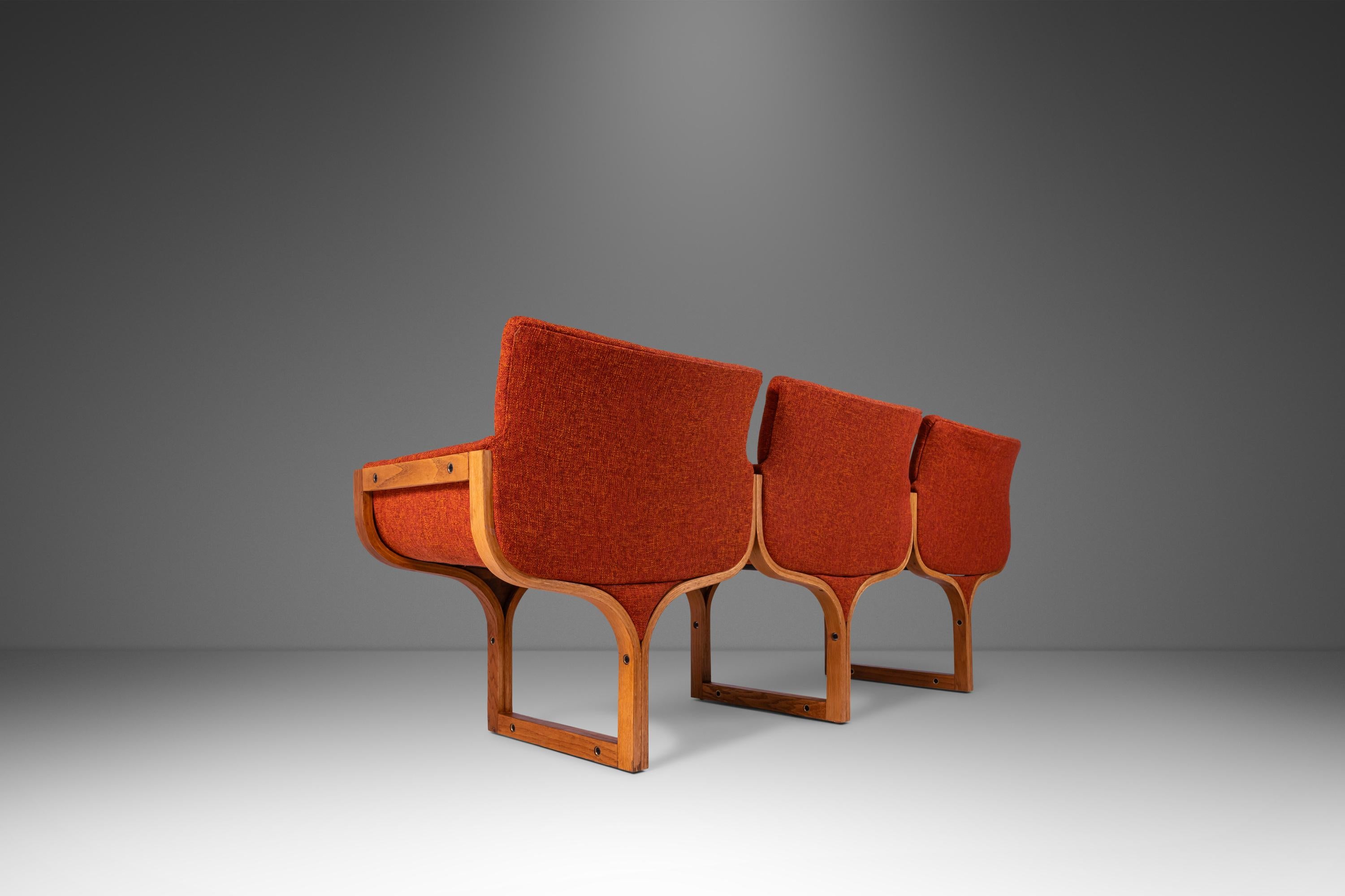 Tandem Three Seat Bench Tweed Attributed to Arthur Umanoff for Madison, 1960s In Good Condition In Deland, FL