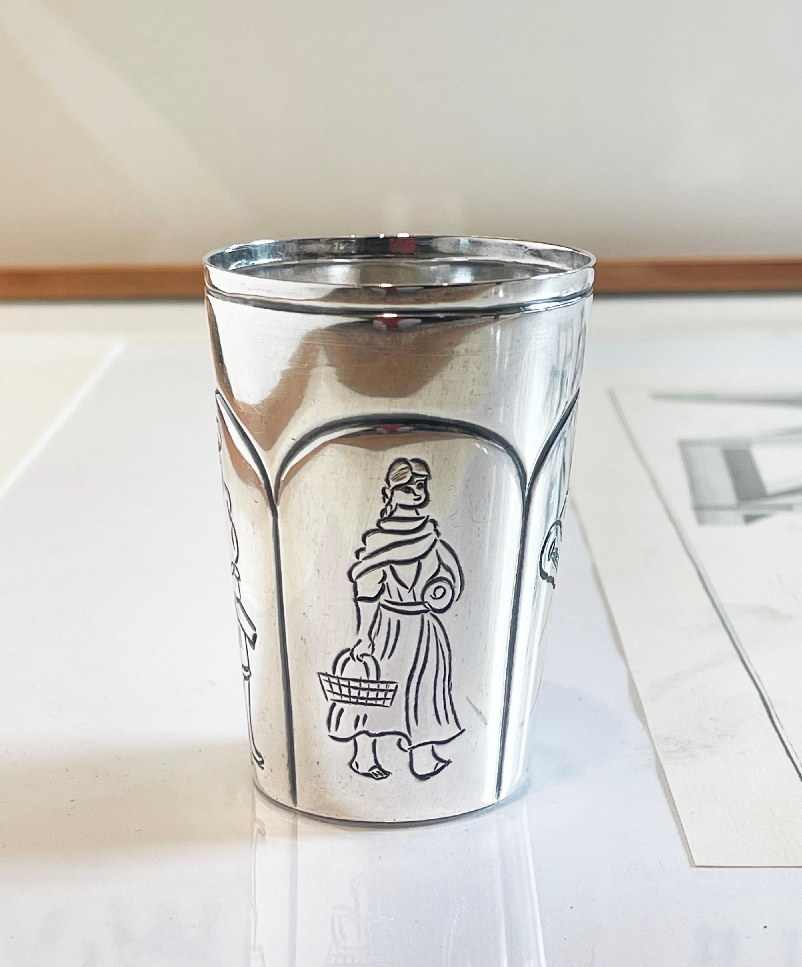 American Colonial Tane of Mexico Antique Beaker Sterling Silver by J. Marmolejos, ca. 1965 For Sale