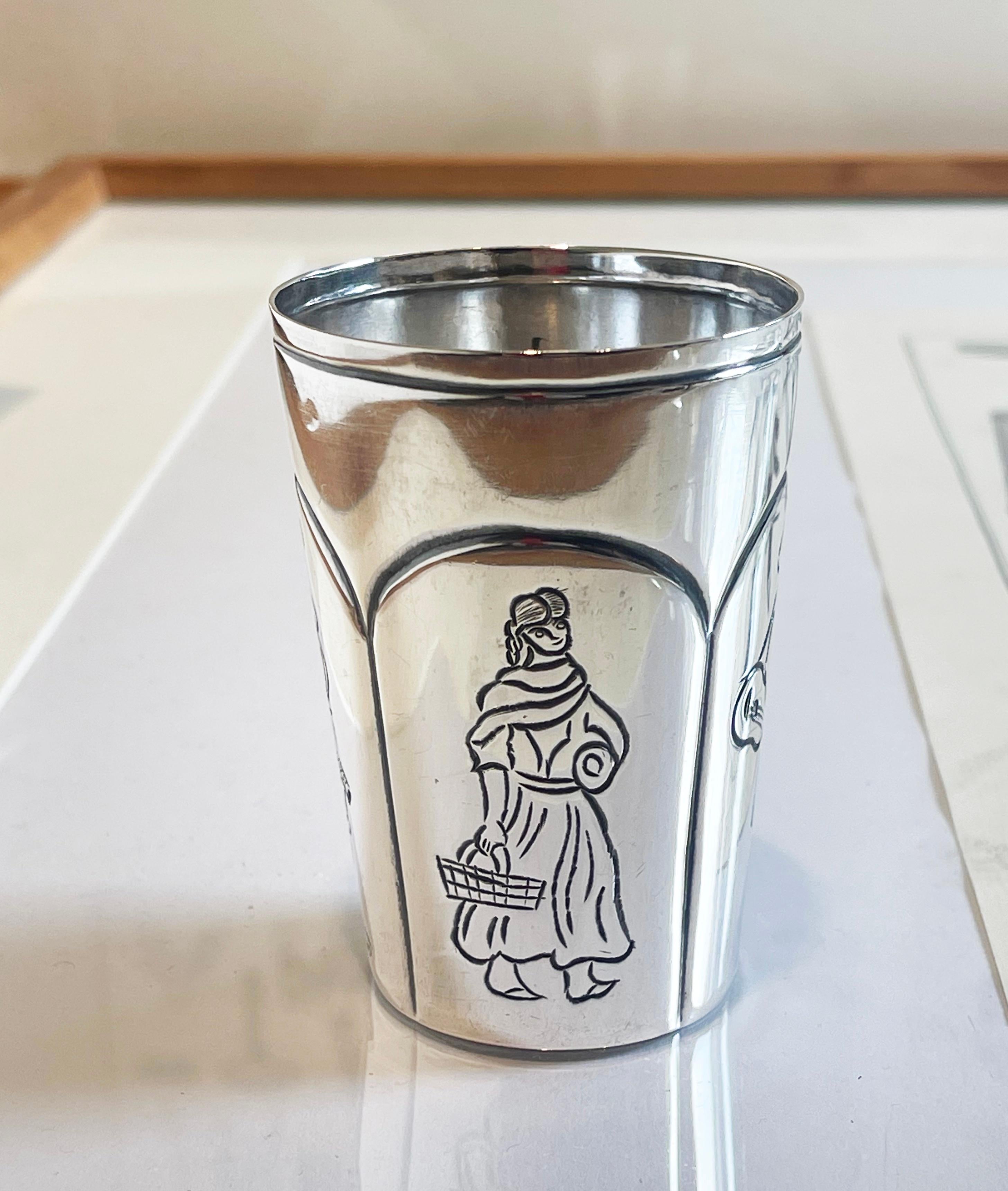 Hand-Crafted Tane of Mexico Antique Beaker Sterling Silver by J. Marmolejos, ca. 1965 For Sale