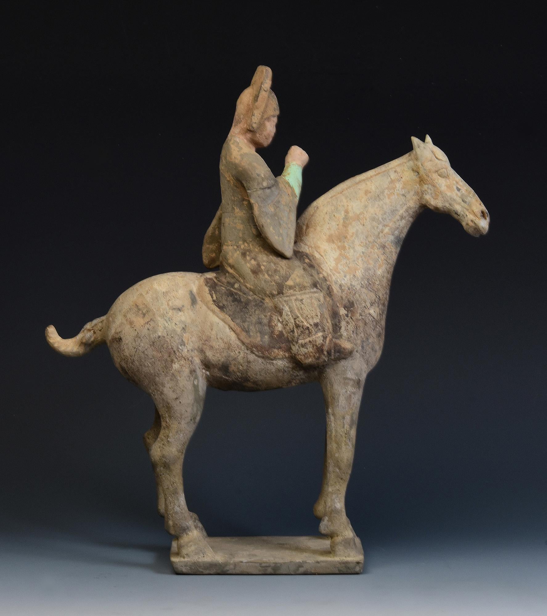 Dynasty Tang, Antiquités chinoises en poterie peinte Cheval et cavalier 4