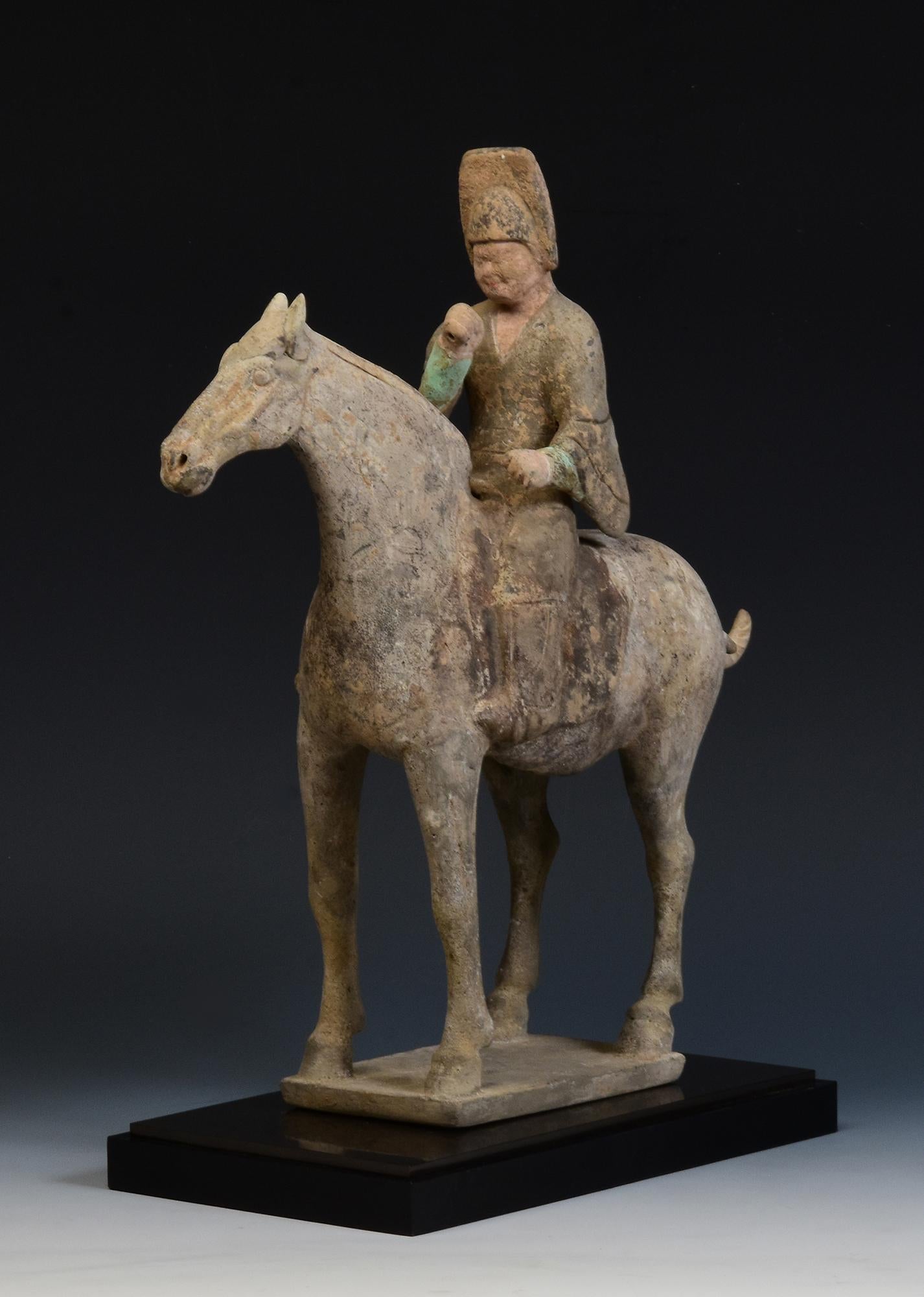 Dynasty Tang, Antiquités chinoises en poterie peinte Cheval et cavalier 7