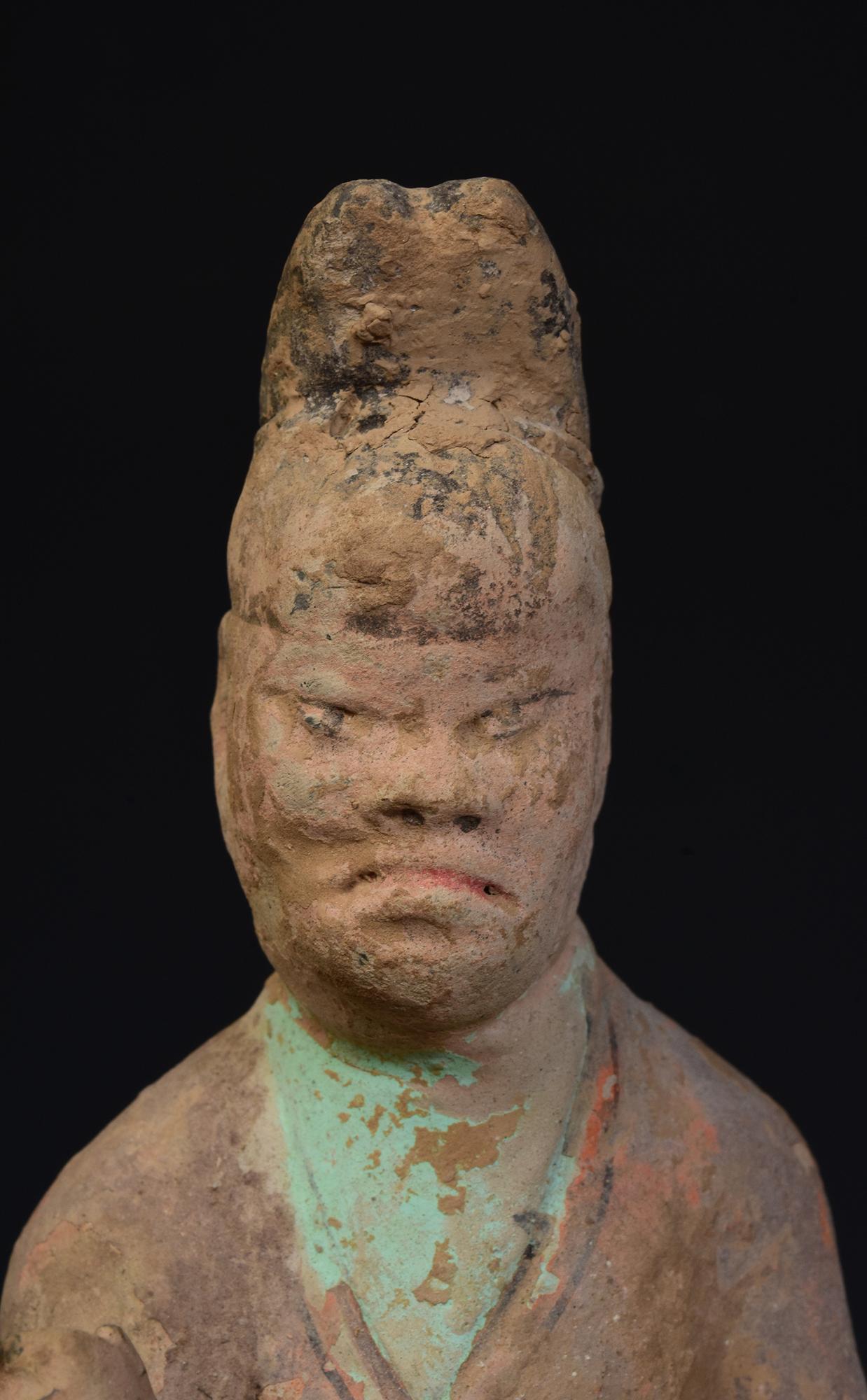 Tang Dynasty, Antique Chinese Painted Pottery Horse and Rider In Good Condition In Sampantawong, TH