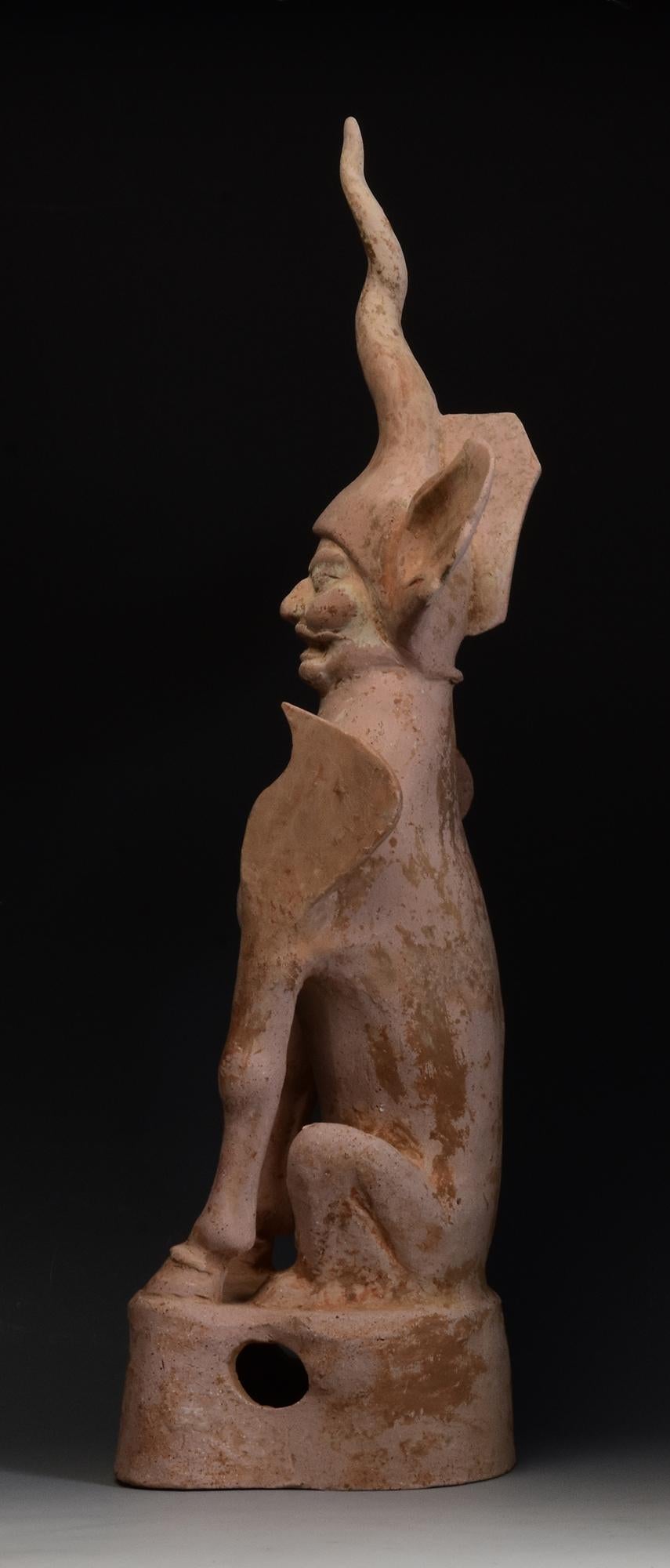 Tang Dynasty, Antique Chinese Pottery Earth Spirit with Oxford TL Test For Sale 4