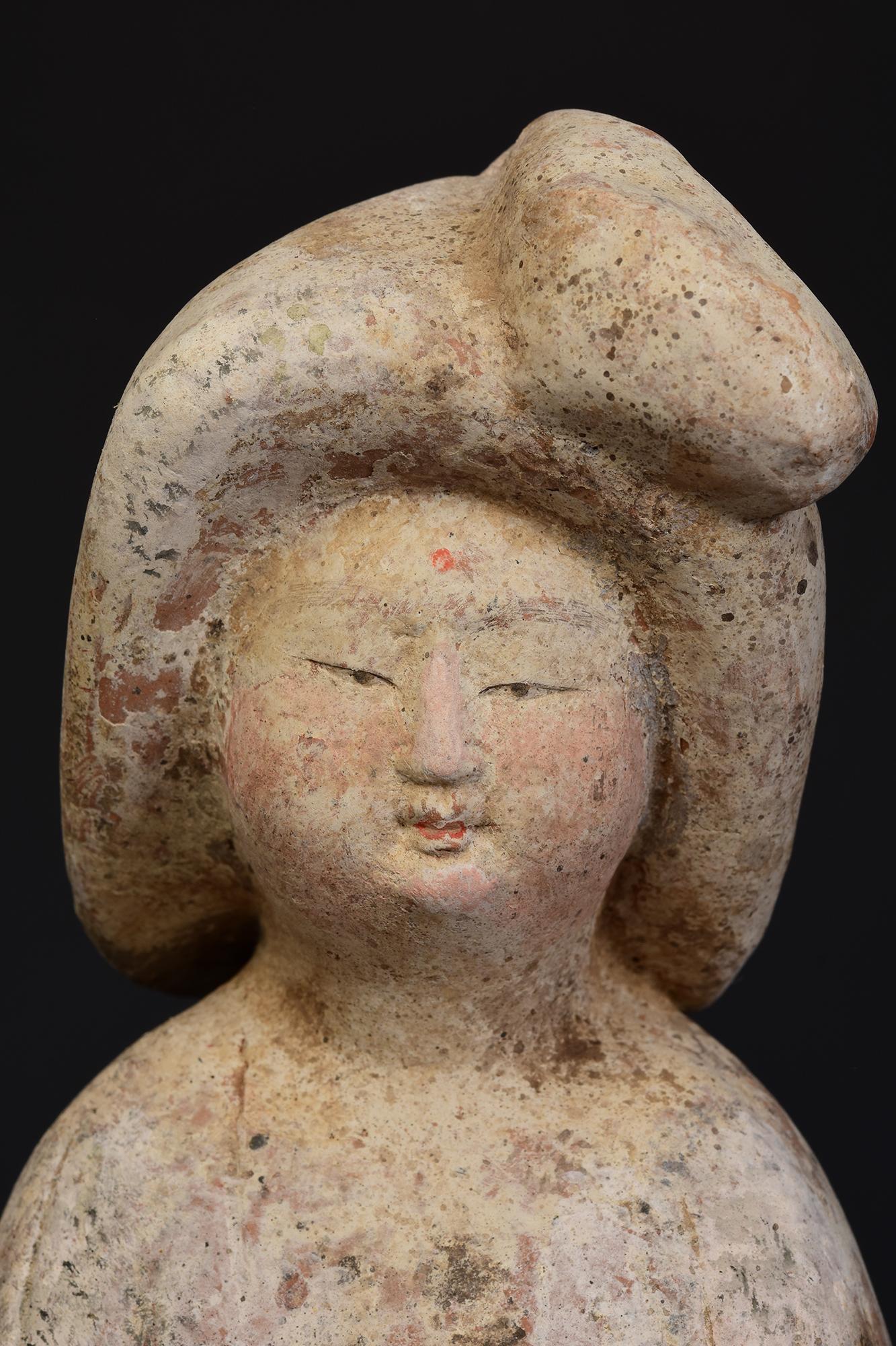 Tang Dynasty, Antique Chinese Pottery Fat Lady with Oxford TL Test In Good Condition For Sale In Sampantawong, TH