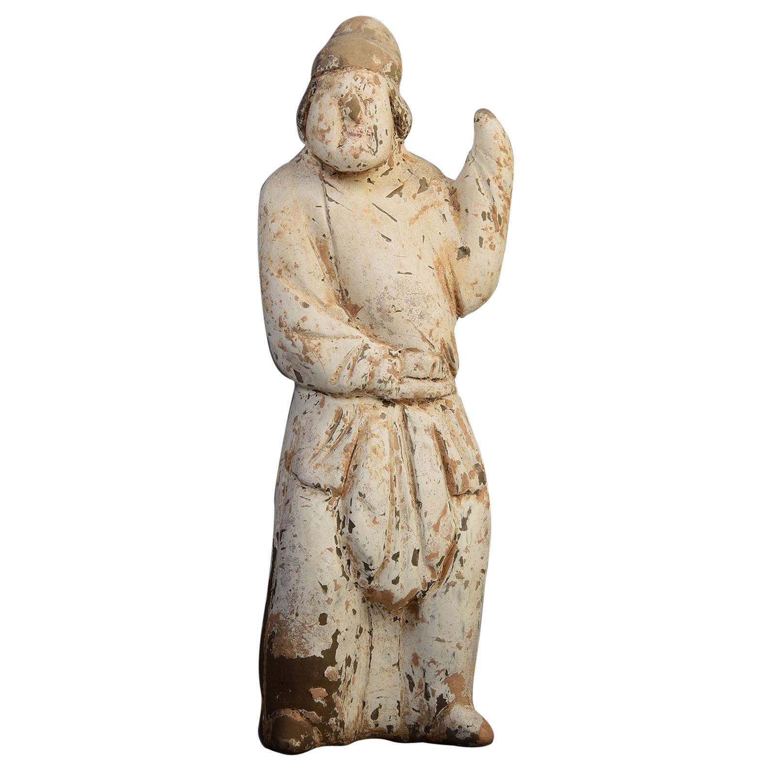 Figure masculine attrayante en poterie chinoise ancienne de la dynastie Tang