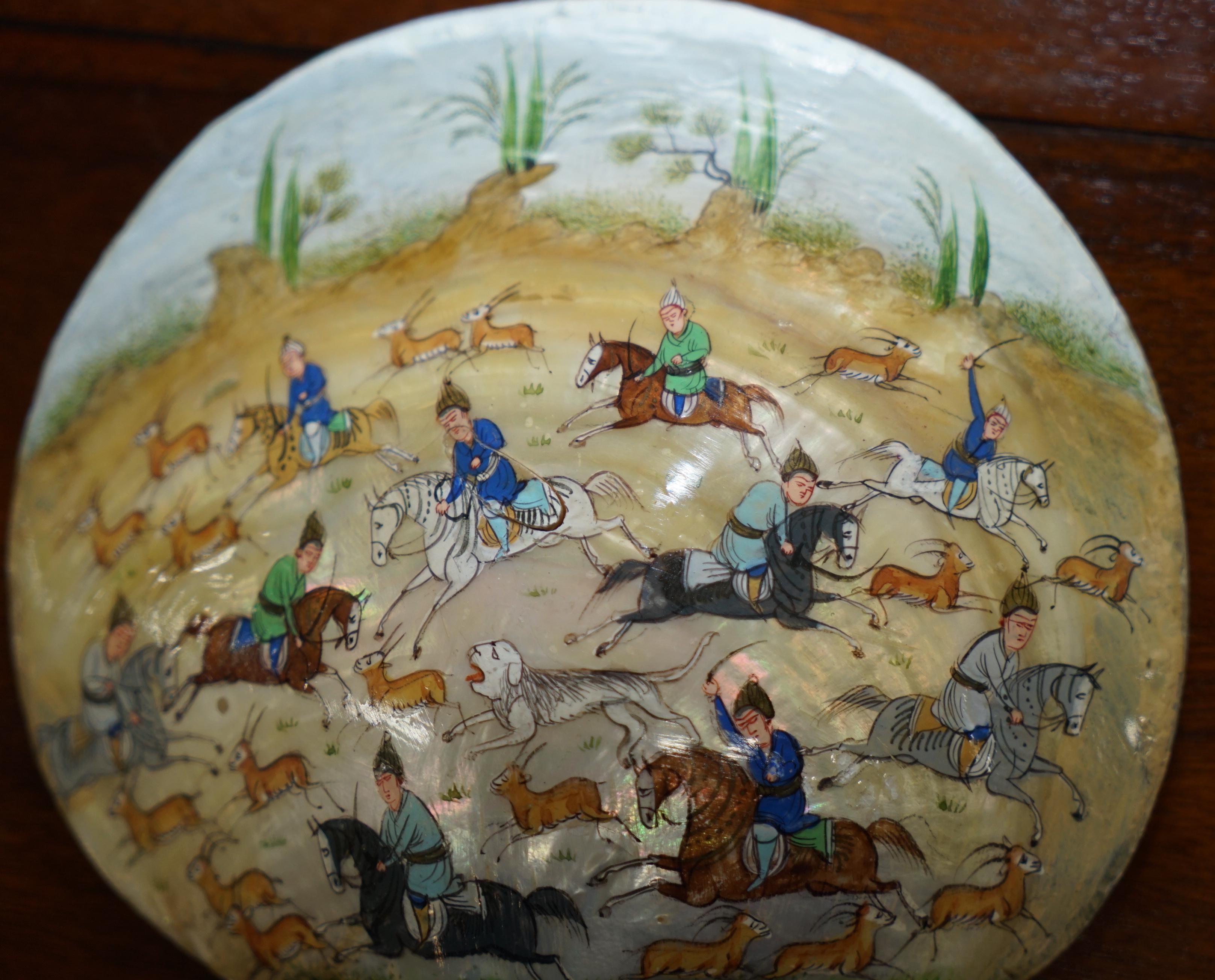 Tang Dynasty Deer Hunting 18th Century Chinese Painted Mother of Pearl Shell 3