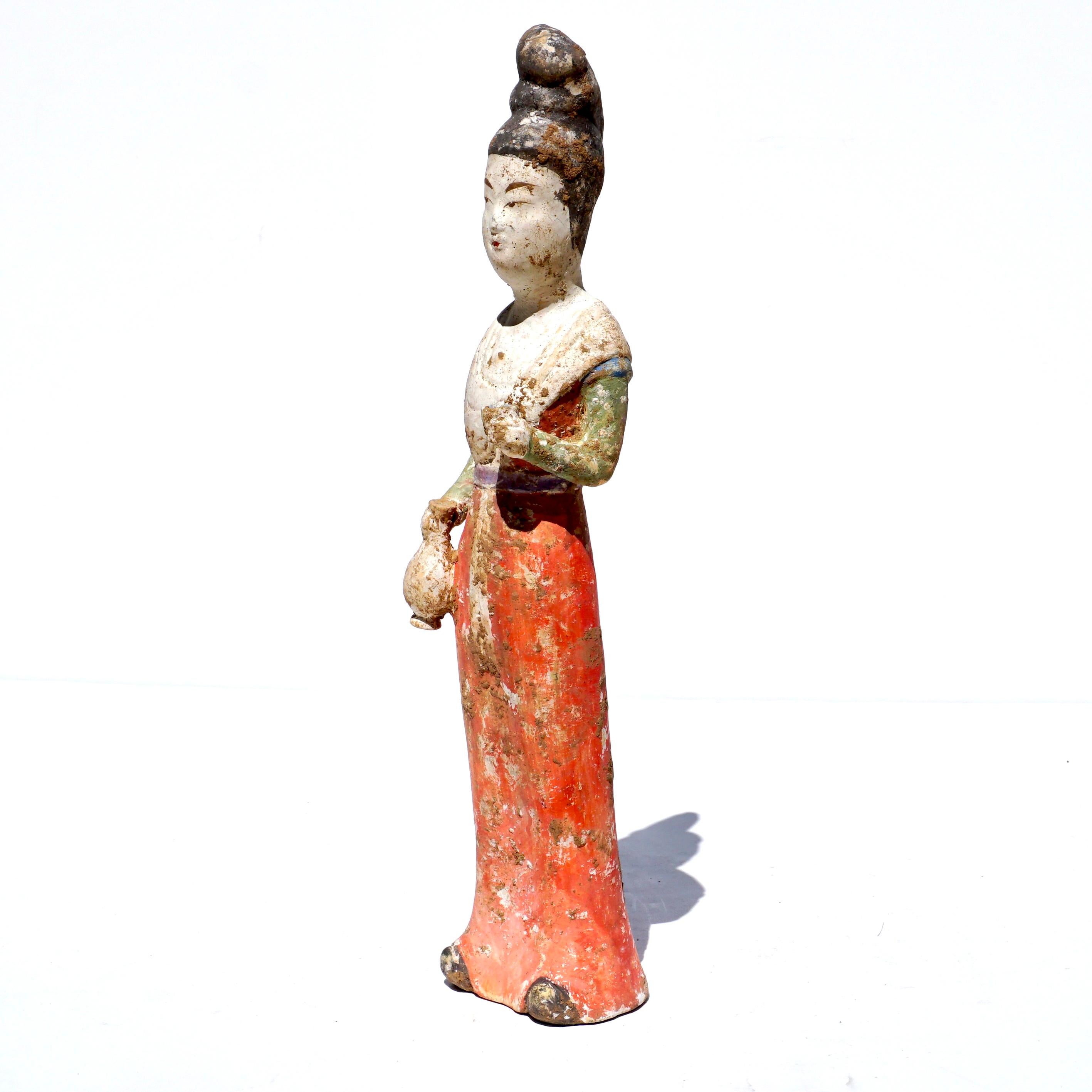 Tang Dynasty Painted Terracotta Female Court Attendant In Excellent Condition For Sale In Dallas, TX