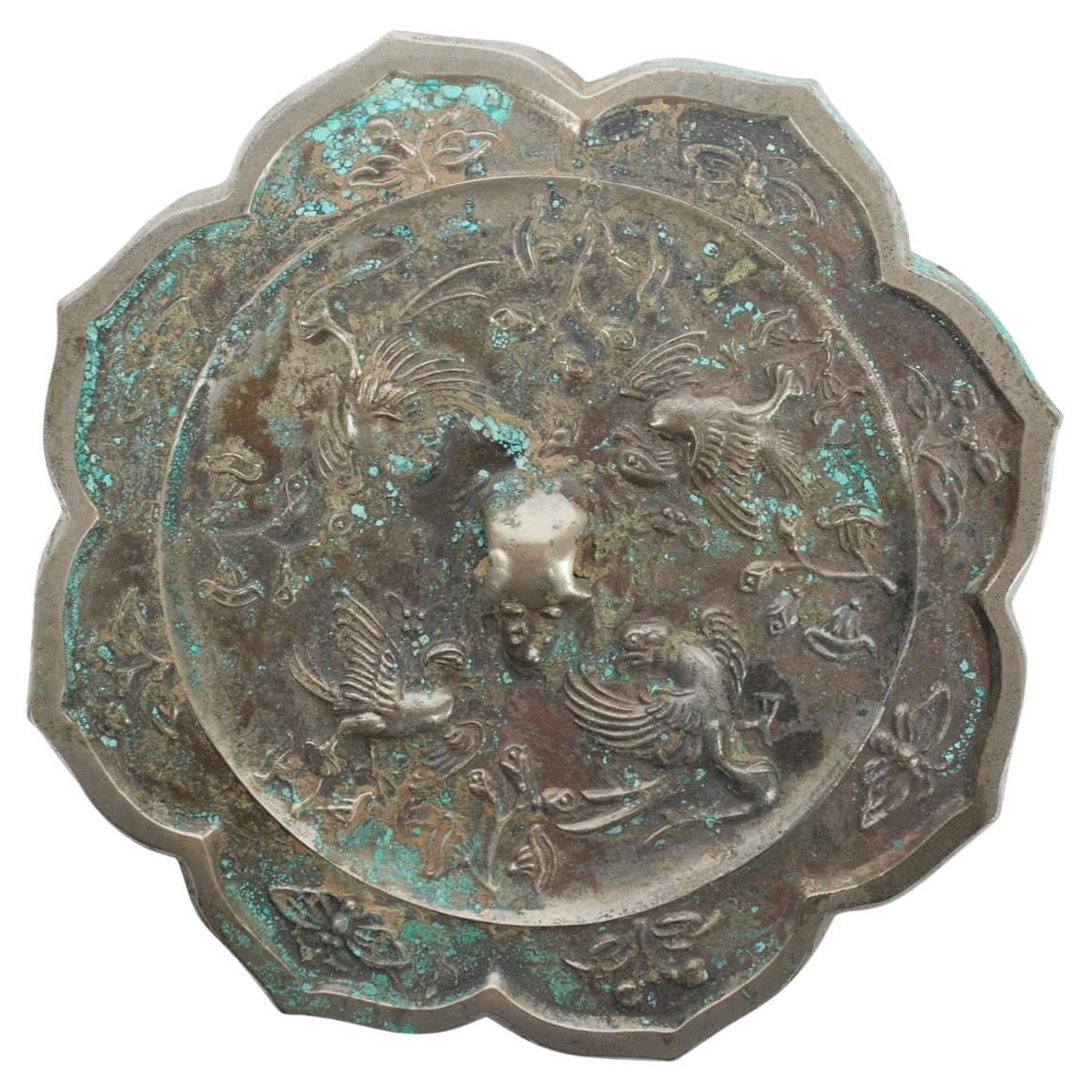 Tang Dynasty Silvery bronze lobed “Beast and Birds” Mirror For Sale