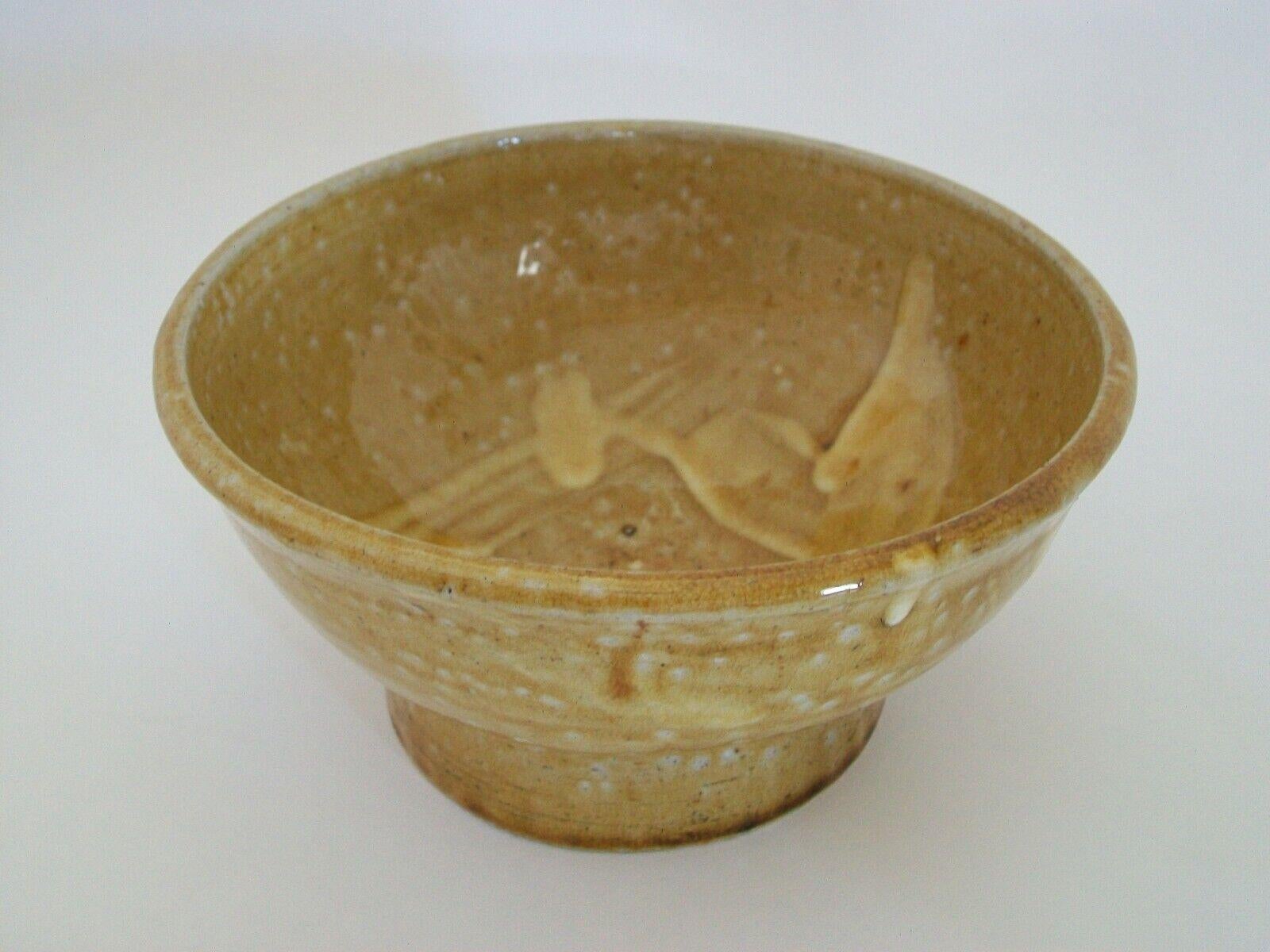 Ceramic Tang Dynasty Style Amber Glazed Bowl, Splash Decoration, China, 20th Century For Sale