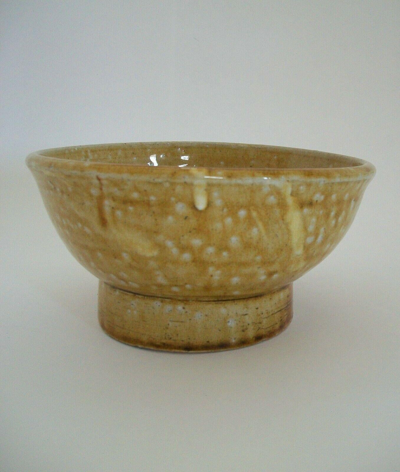 Tang Dynasty Style Amber Glazed Bowl, Splash Decoration, China, 20th Century For Sale 1