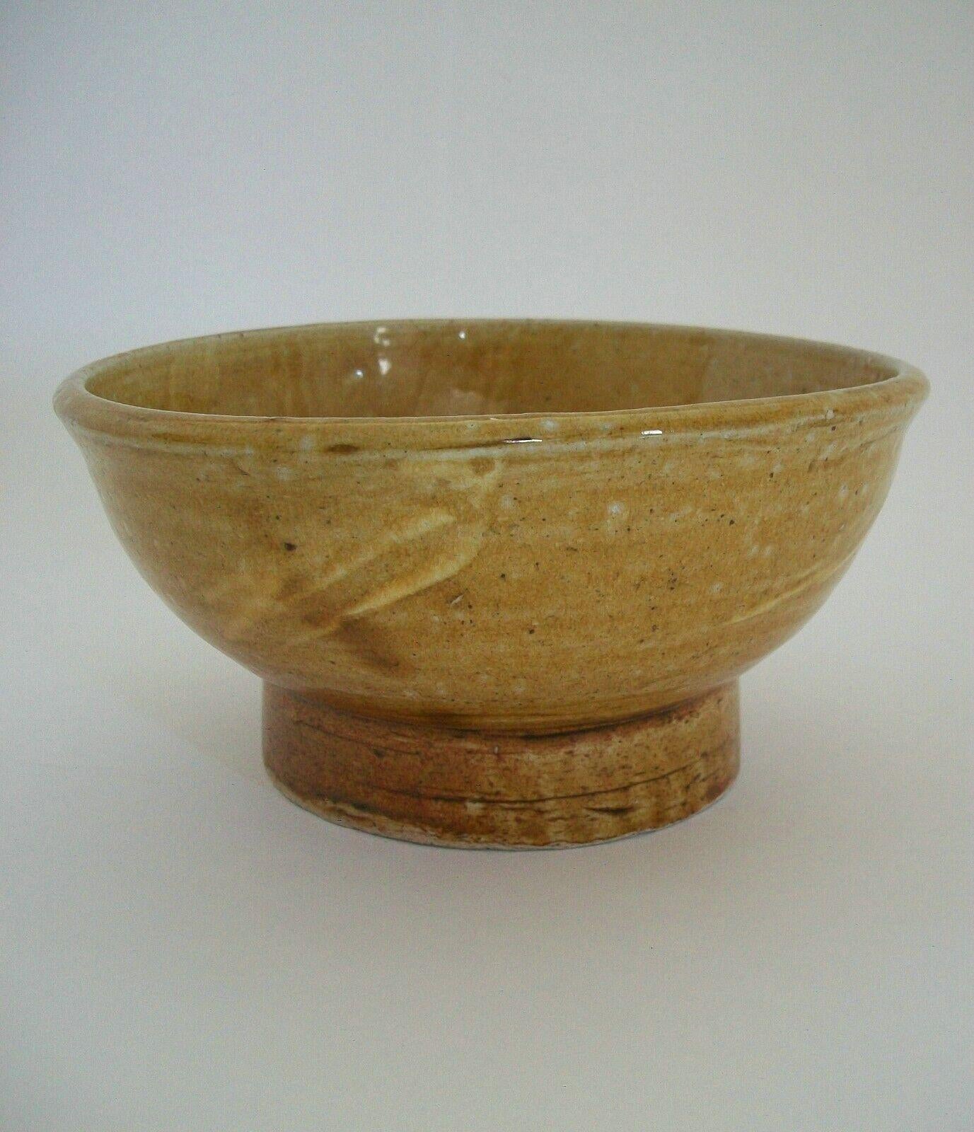 Tang Dynasty Style Amber Glazed Bowl, Splash Decoration, China, 20th Century For Sale 2