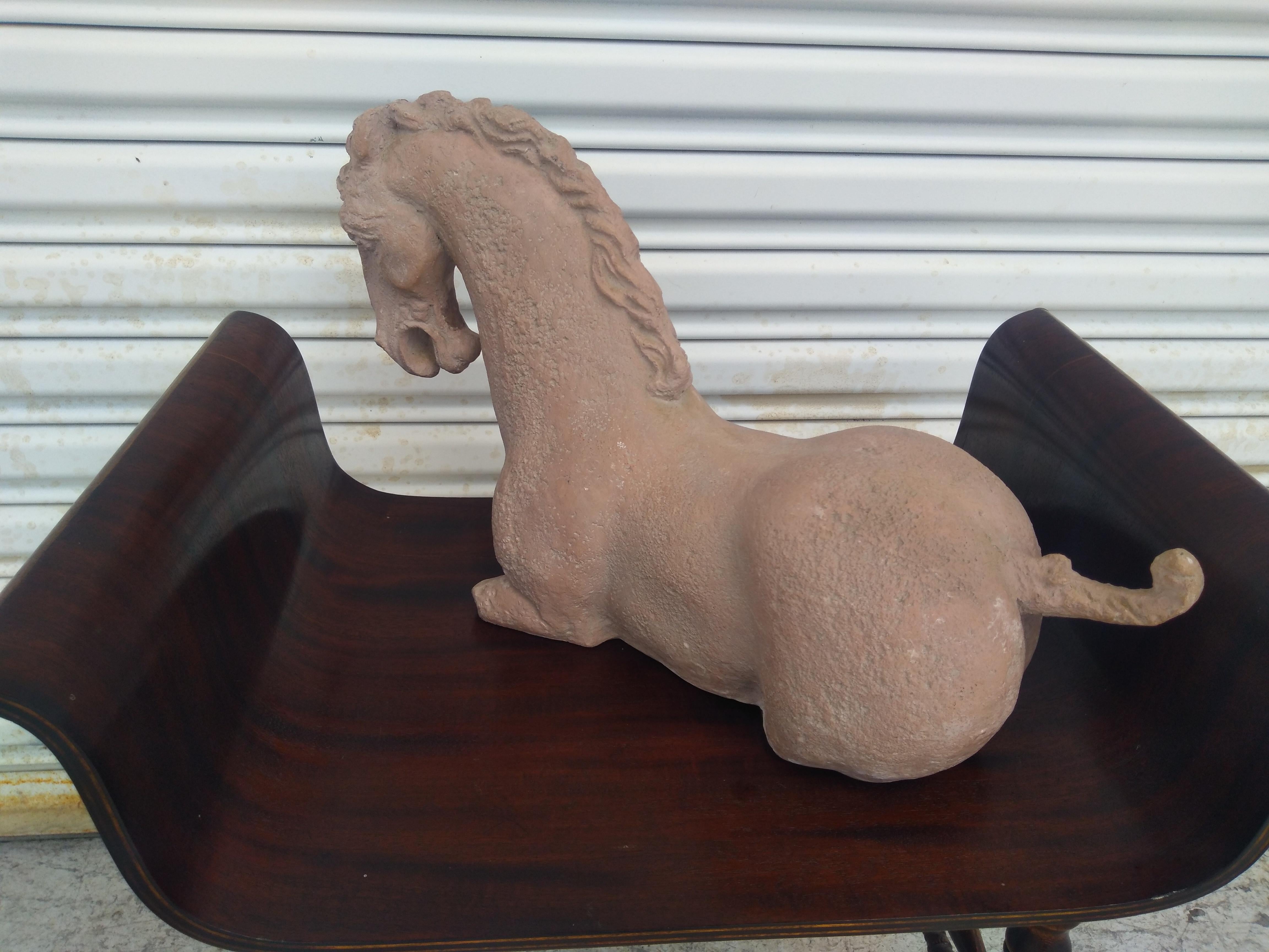 Americano Scultura di cavallo Tang di Austin Sculptures in vendita