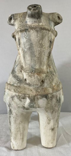 Sculpture de cheval en poterie de style Tang