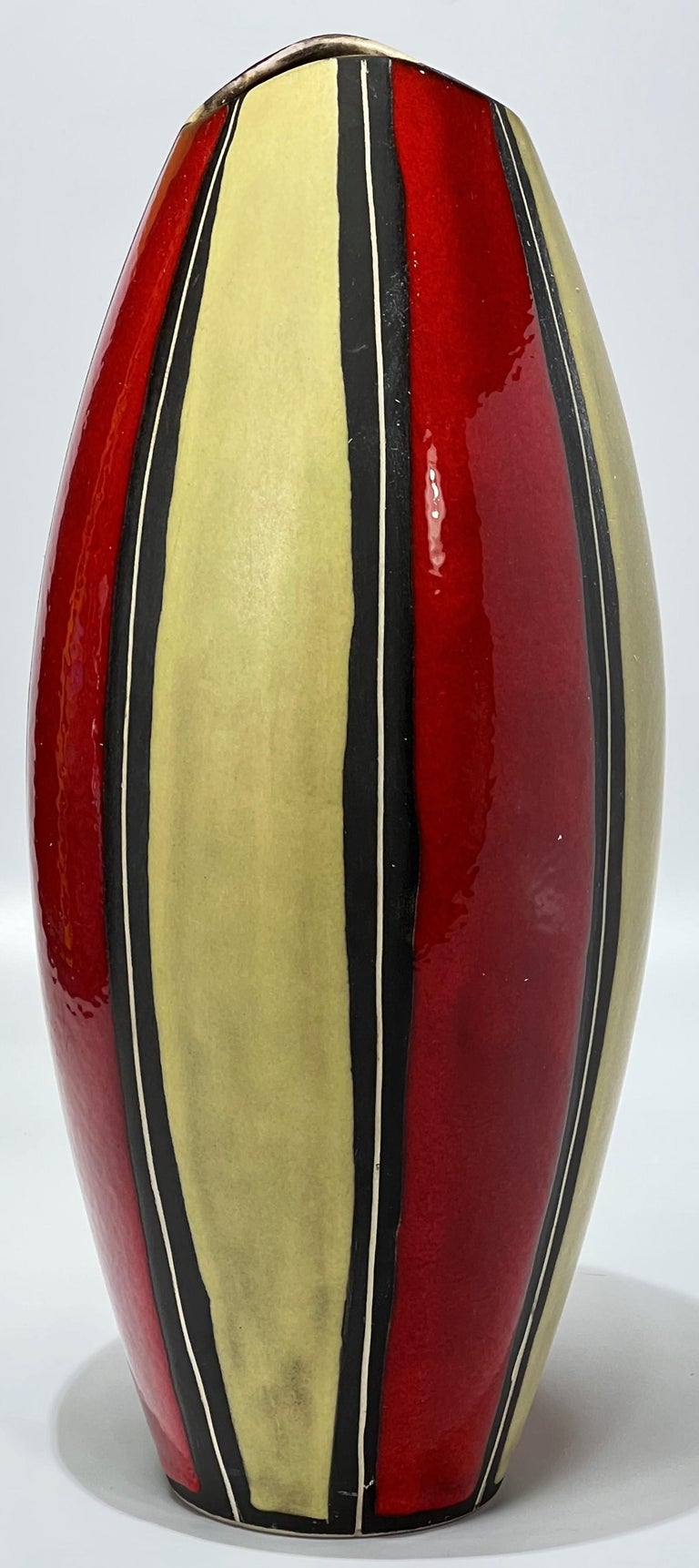 German Tanger Fish Mouth vase 202/36 designer Liesel Spornhauser at Schlossberg Keramic For Sale