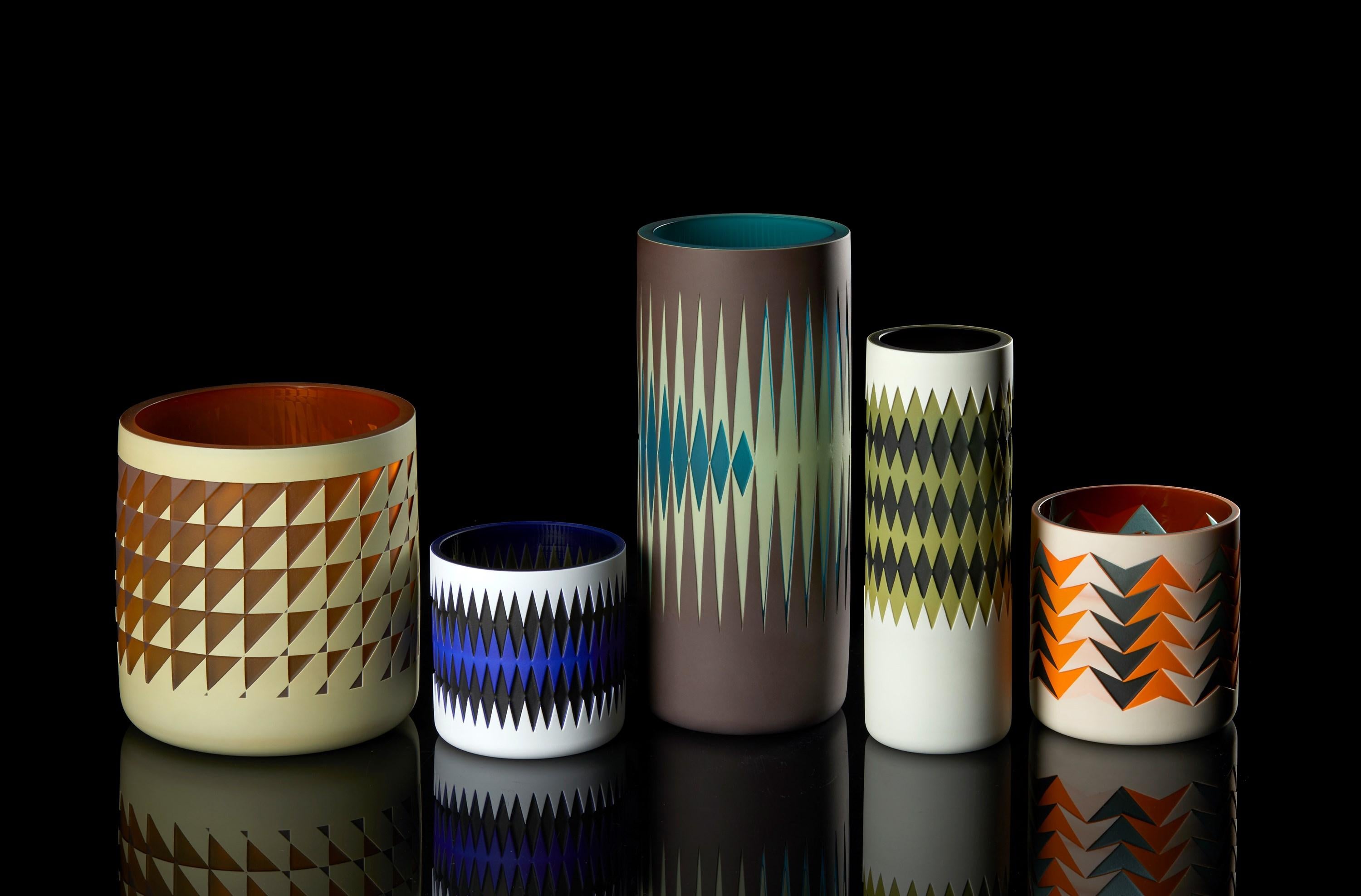 Tangerine Arrow, un vaso in vetro arancione, marrone, taupe e verde acqua di Sarah Wiberley In condizioni Nuovo in vendita a London, GB