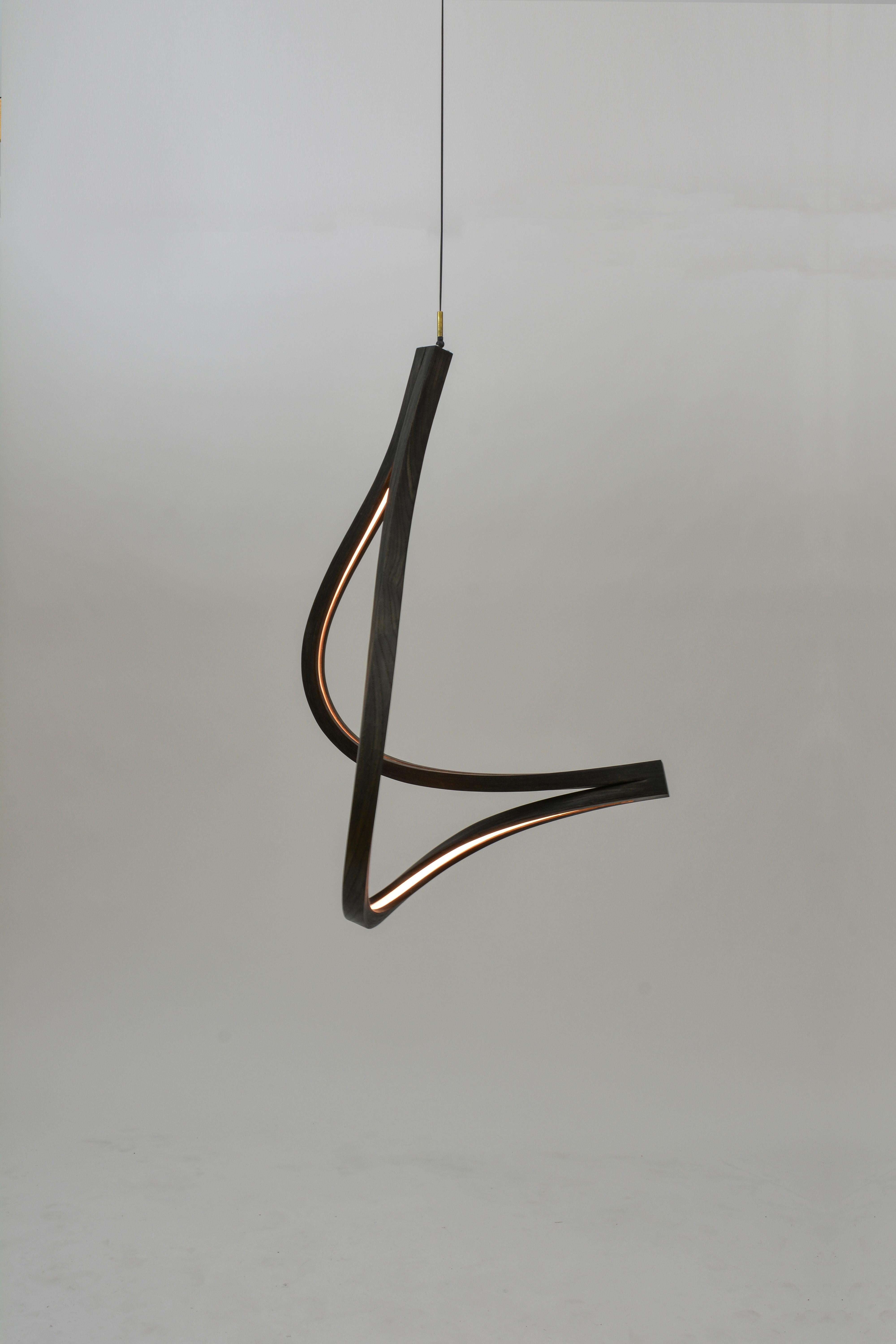 Tangle Curved Wooden Pendant Light With Warm LED Back-lit Glow (amerikanisch)