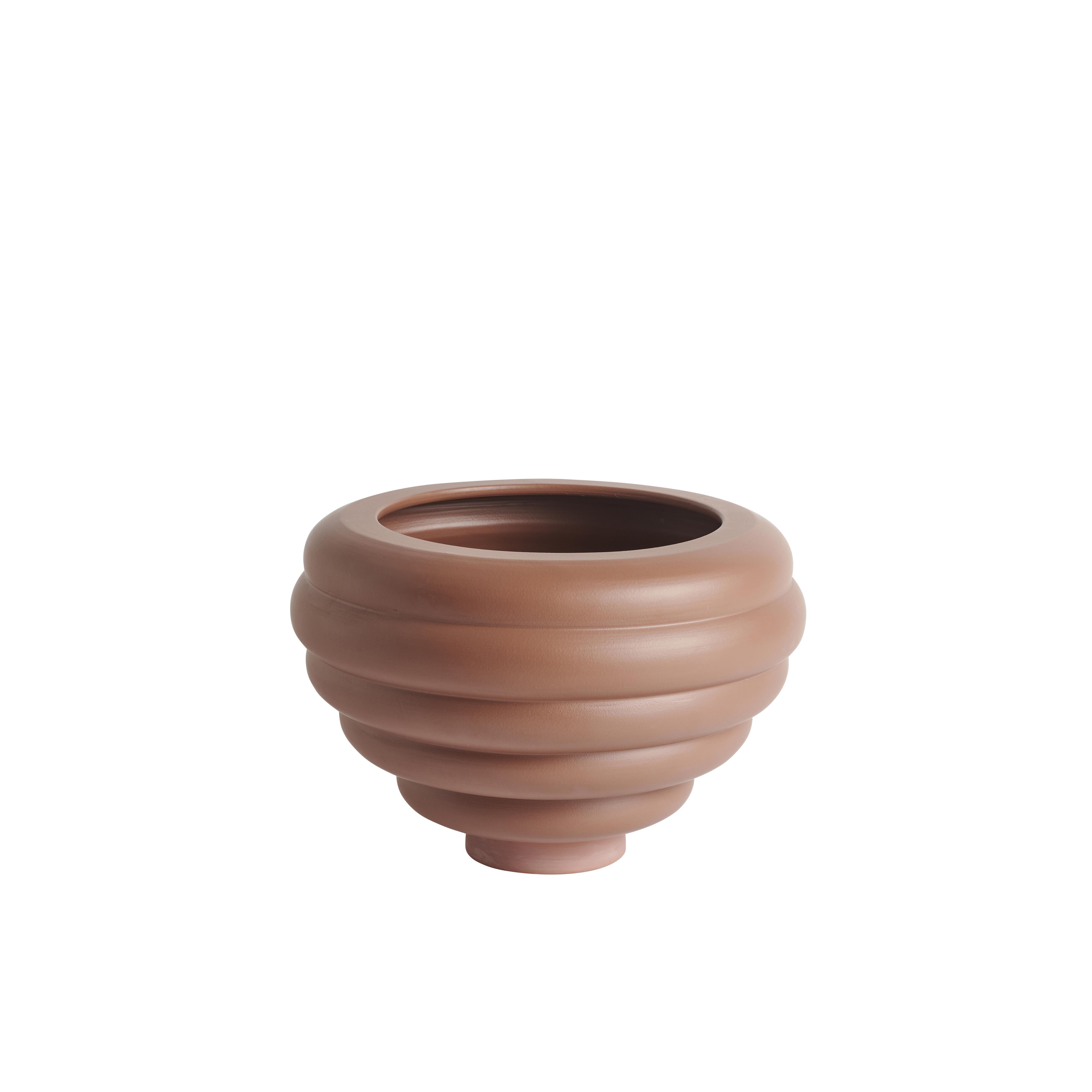 Hand-Carved Tania Vase by Rometti for SP01 For Sale