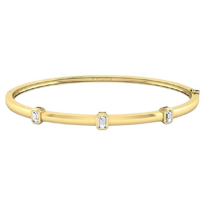 Tanisa Nahata Classic Emerald Cut Diamond 0,44 carat Bracelet en or 18 carats.