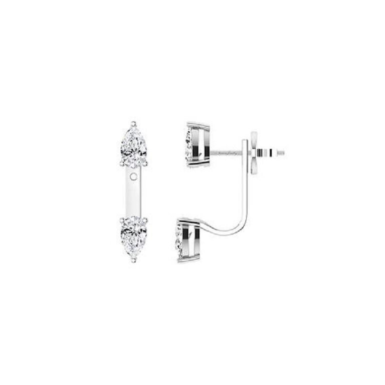 Gli orecchini Diamond Twin Pear in oro 18 carati sono caratterizzati da un'incredibile serie di diamanti, disposti in modo da evocare la bellezza di un cielo pieno di stelle. Con il loro design di ispirazione celeste e lo scintillio radioso, questi
