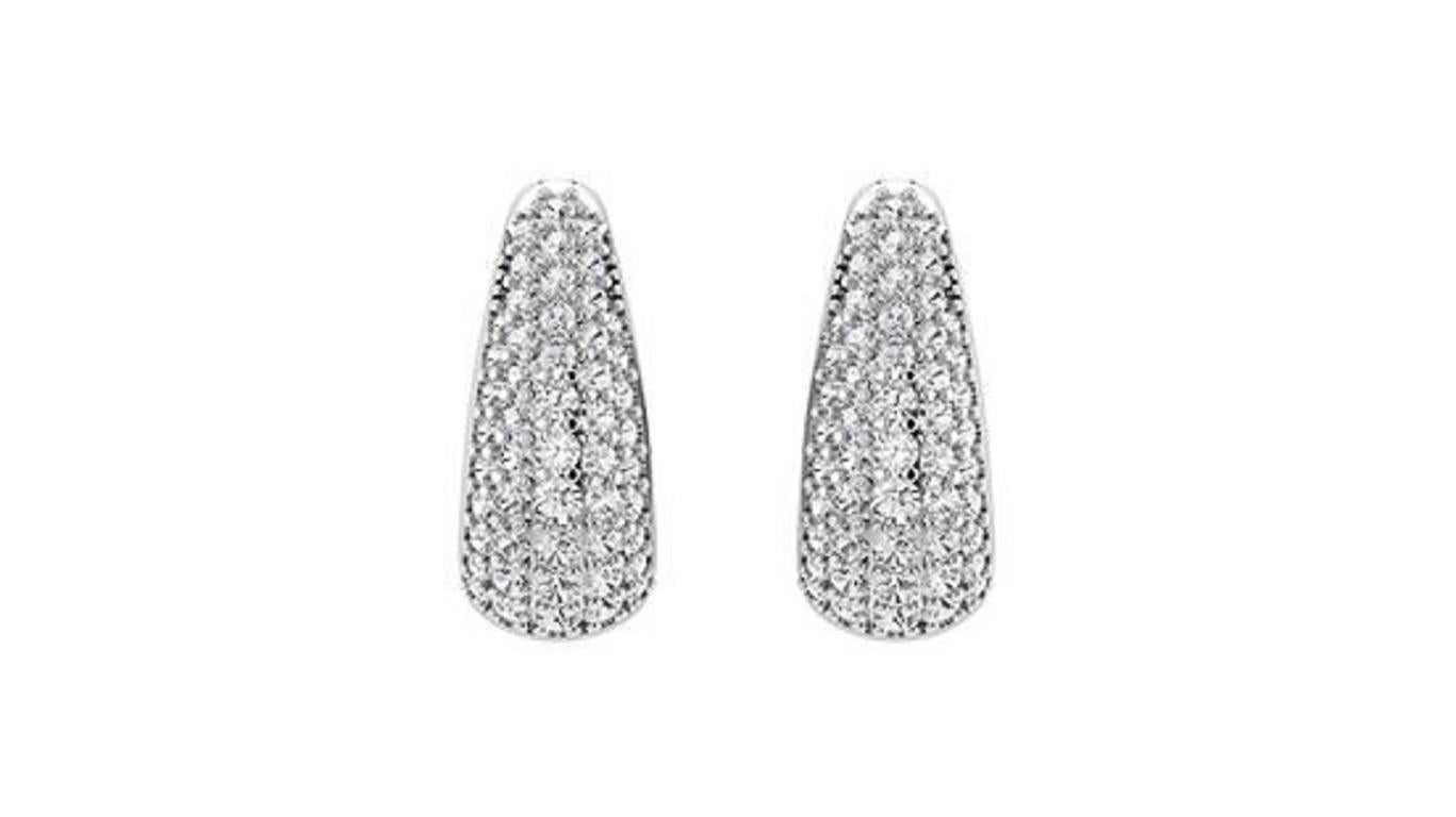 Contemporary Tanisa Nahata Bold pave Diamond 1.60ct. Hoops Earrings in 18Karat Gold. For Sale