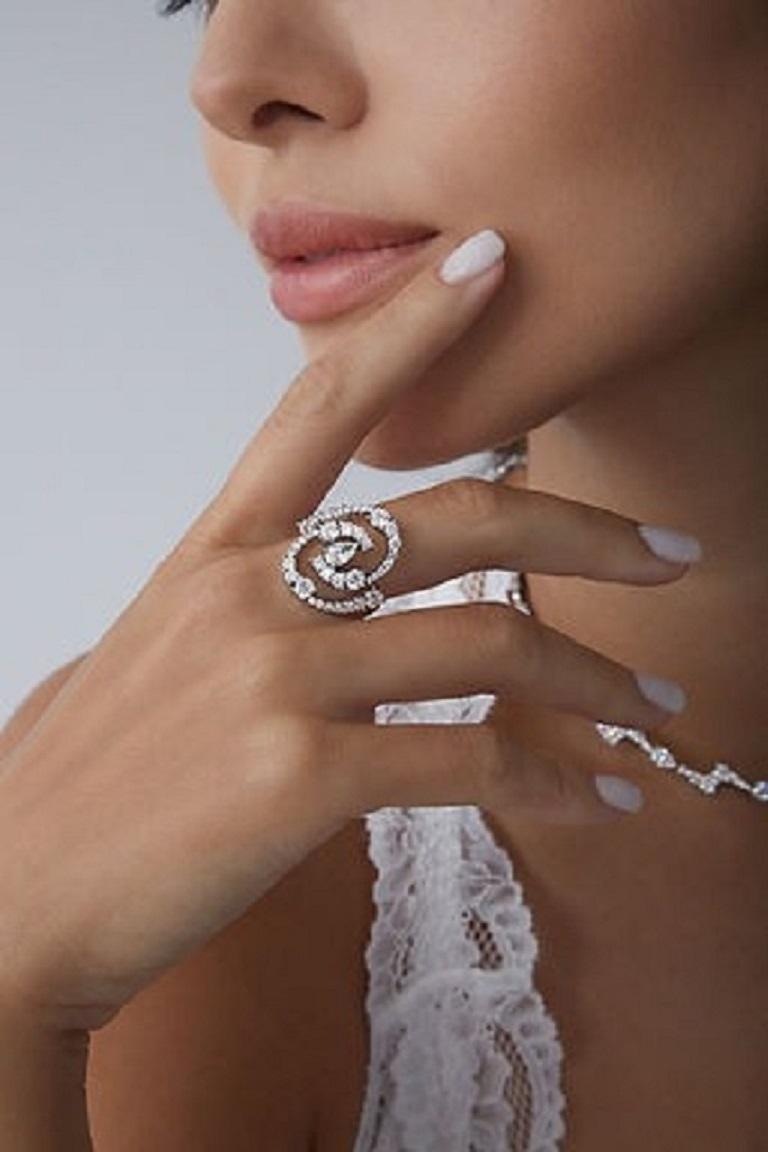 Tanisa Nahata Ocean Wave Statement Diamond 2.30ct. Ring in 18KWYG. In New Condition For Sale In Hong Kong, HK