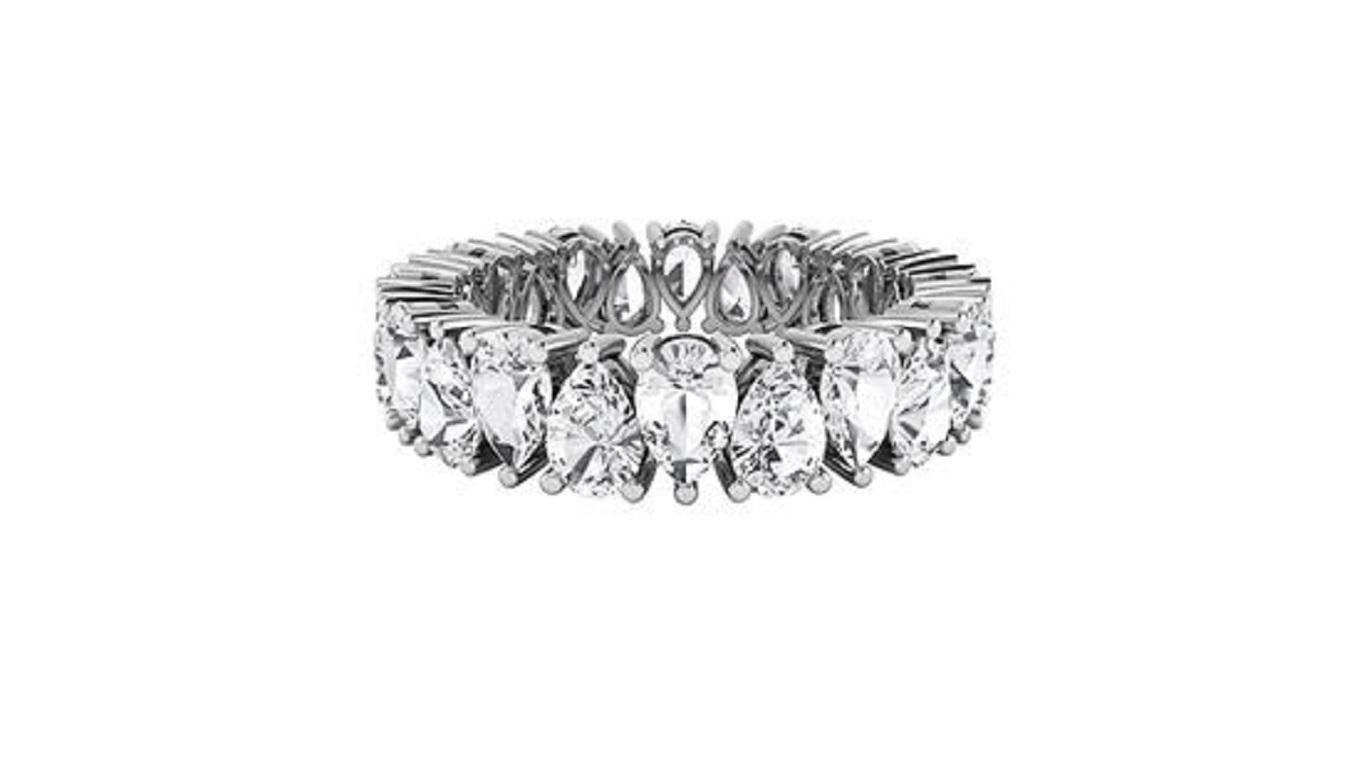 Contemporary Tanisa Nahata Diamond 5.60ct. Twin Pear Eternity Fancy Ring in 18Karat Gold. For Sale