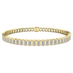 Tanisa Nahata Diamant im Smaragdschliff 6,50 Karat. Tennisarmband aus 18 Karat Gold.