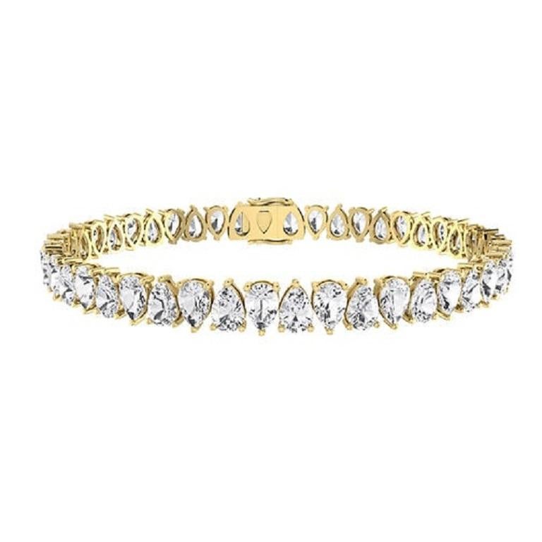 Taille ronde Tanisa Nahata Twin Pear Diamond 8,08 carats. Bracelet tennis en or 18 carats en vente