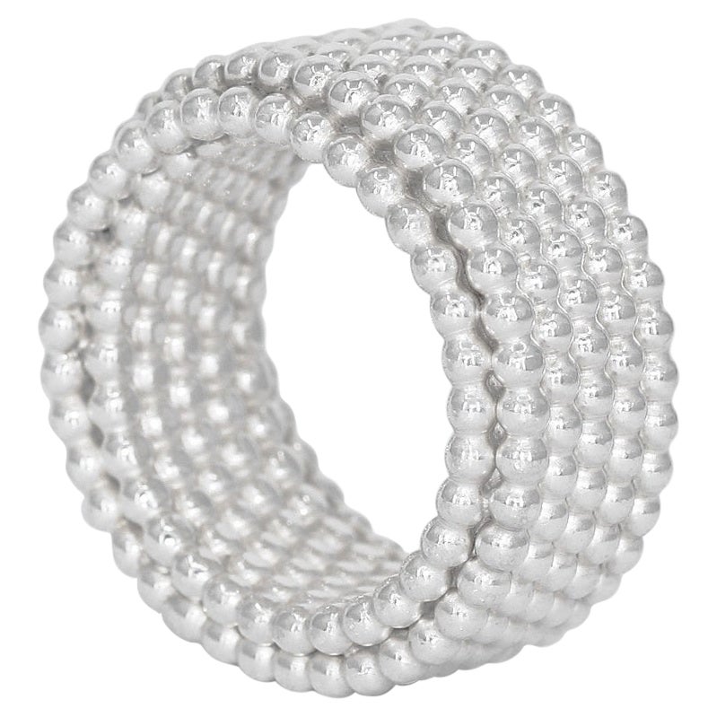 Tanja Friedrichs Fünfreihiger Schleifen-Ring aus Sterlingsilber