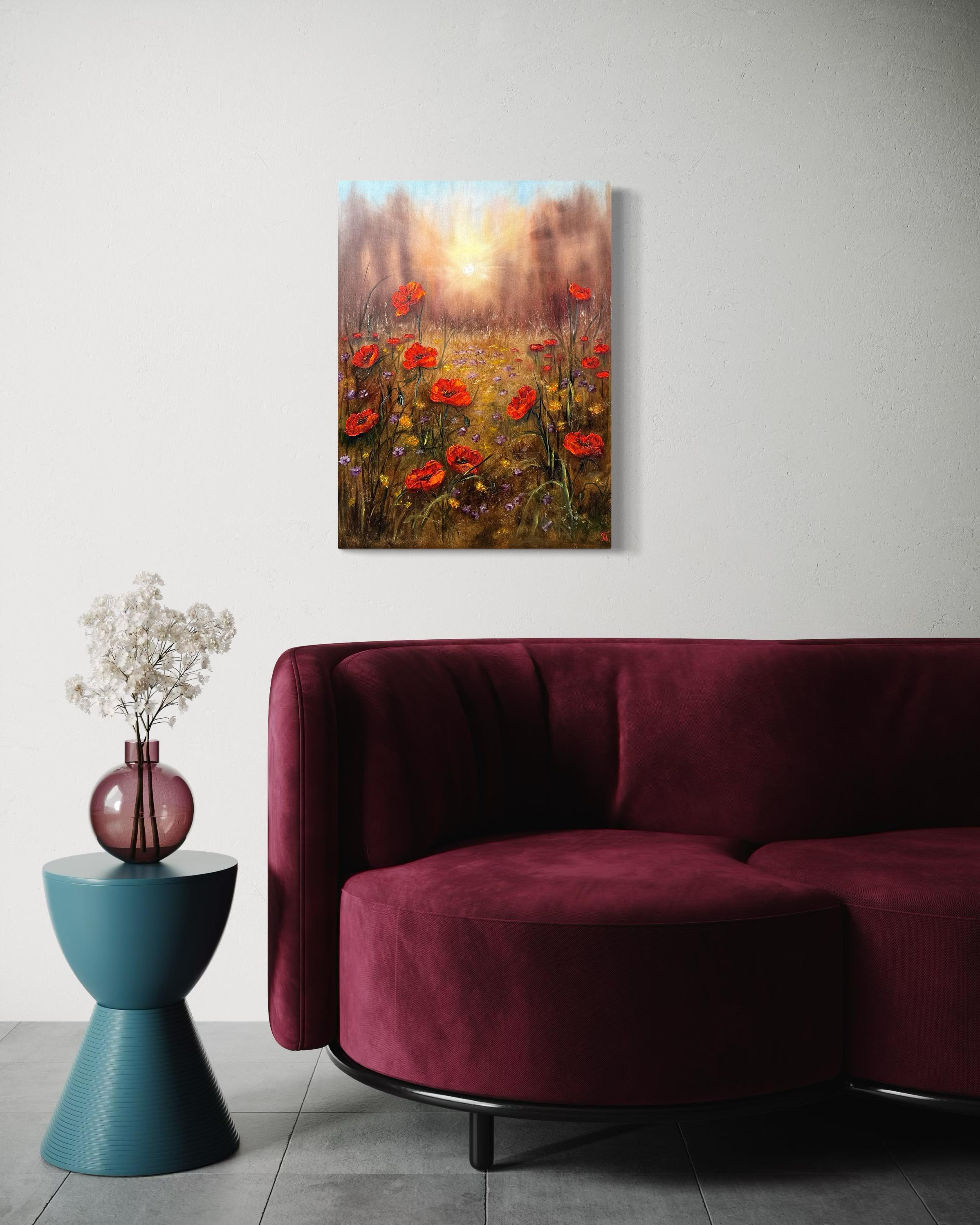 Dieses Gemälde ist in das goldene Licht der aufgehenden Sonne getaucht, das durch den sanften Morgennebel des Waldes dringt. Wie kleine Flammen recken sich die leuchtenden Mohnblumen dem Licht entgegen und erwachen in der Wärme des Feldes zum Leben.