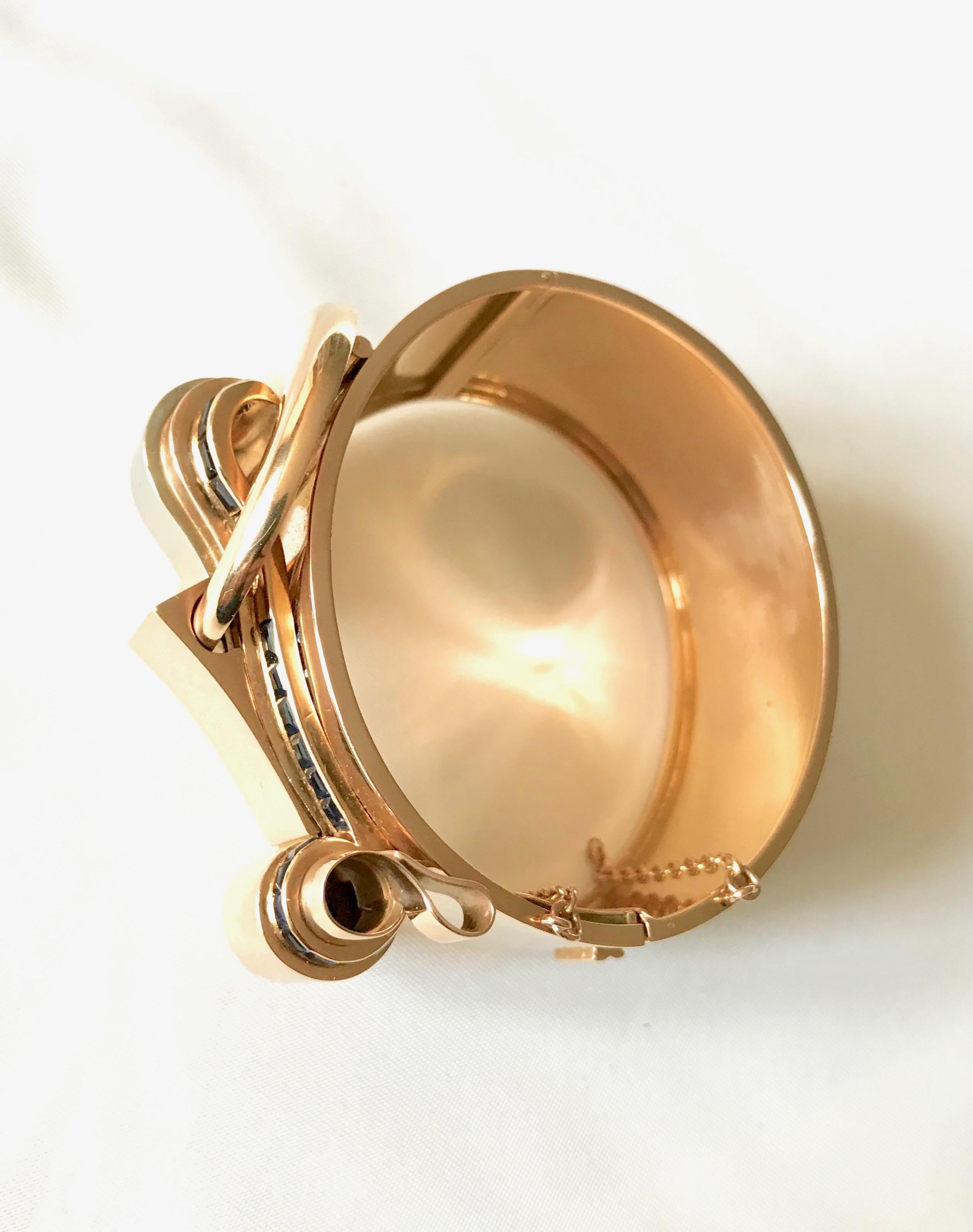 Bracelet débardeur en or 18 carats avec boucle ouverture rigide et saphirs, vers 1940 en vente 5