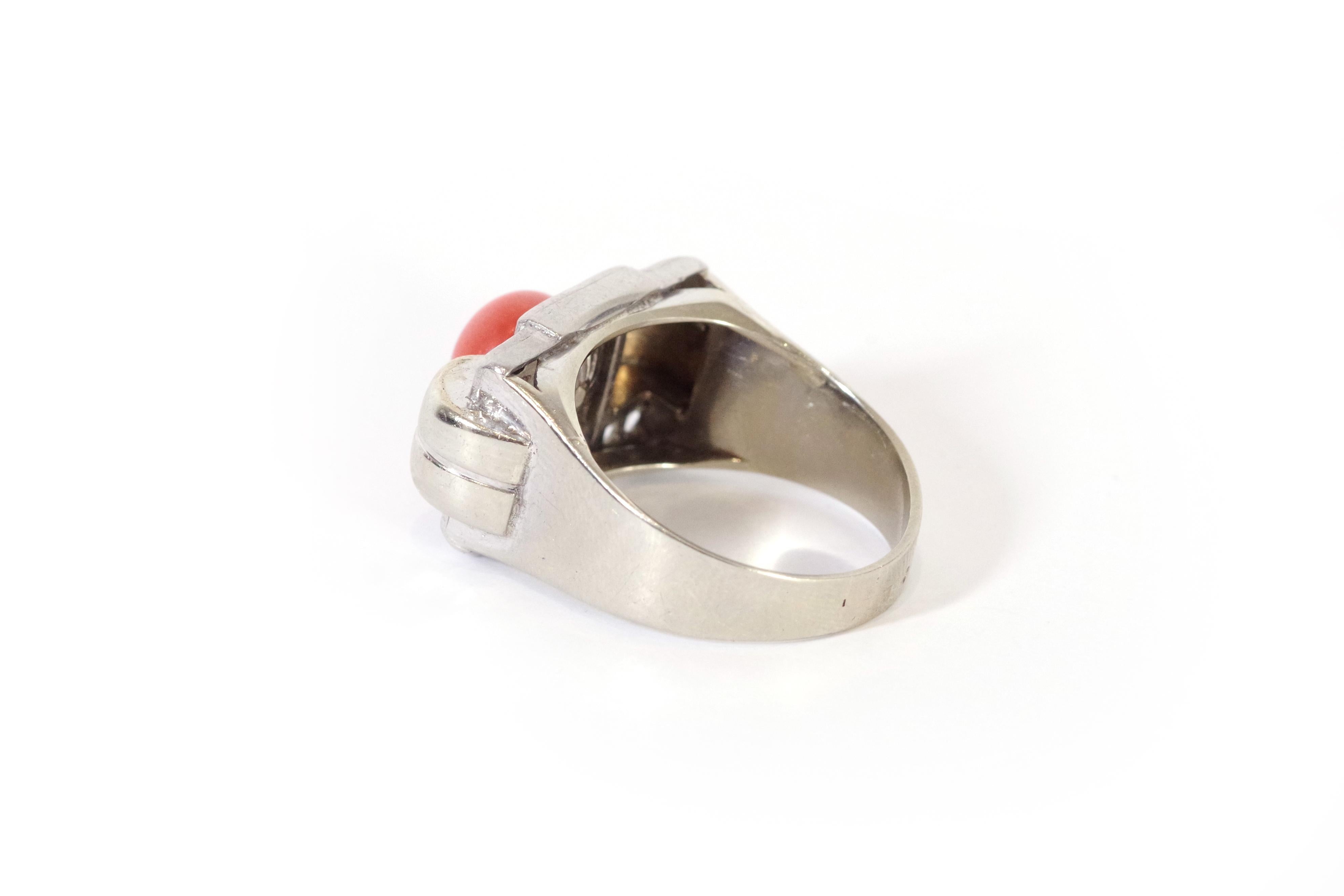 Cabochon Tank coral diamond ring in 18 karat white gold and platinum For Sale