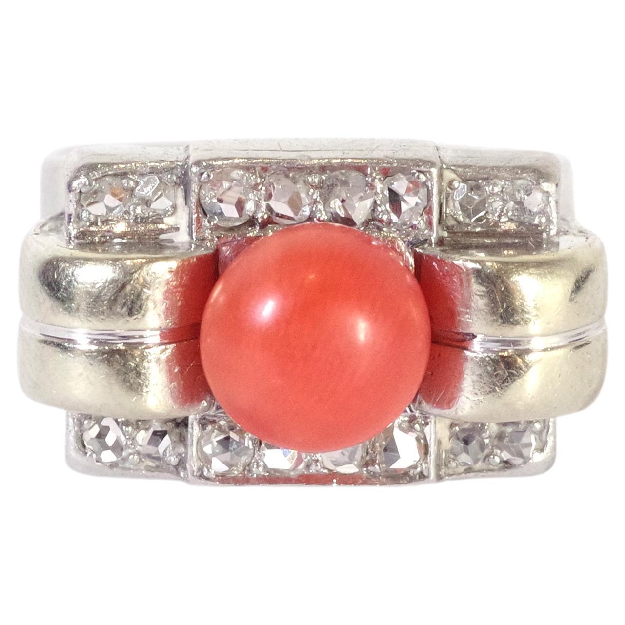 Tank coral diamond ring in 18 karat white gold and platinum For Sale
