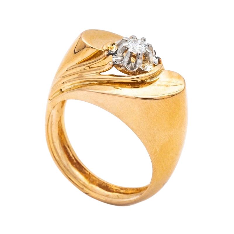 Tank Ring Gold 18 Carat Surmonted Diamond For Sale