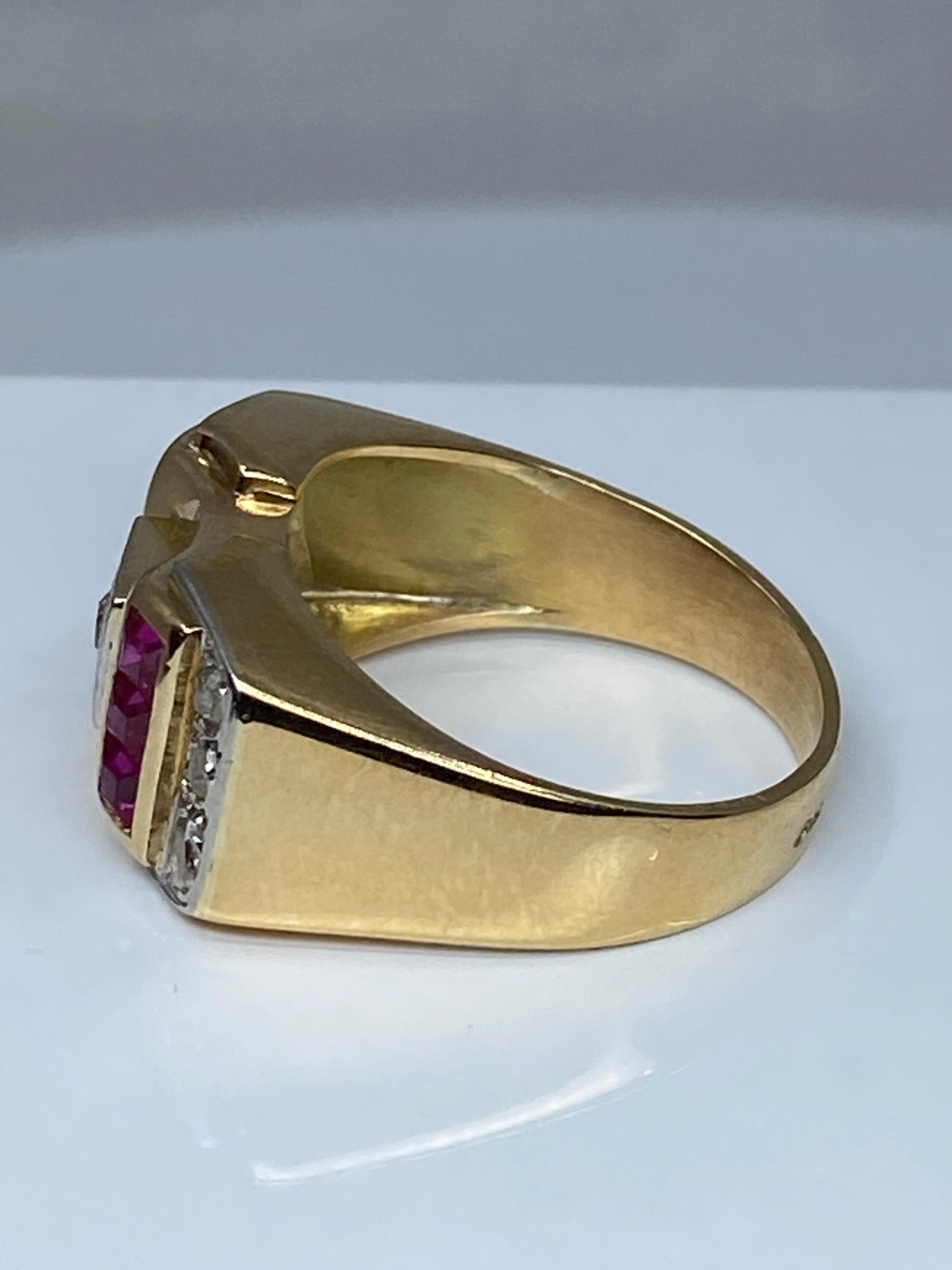 Tank Ring in 18 Carat Gold and Platinium Set with Diamonds and Synthetic Rubies For Sale 1