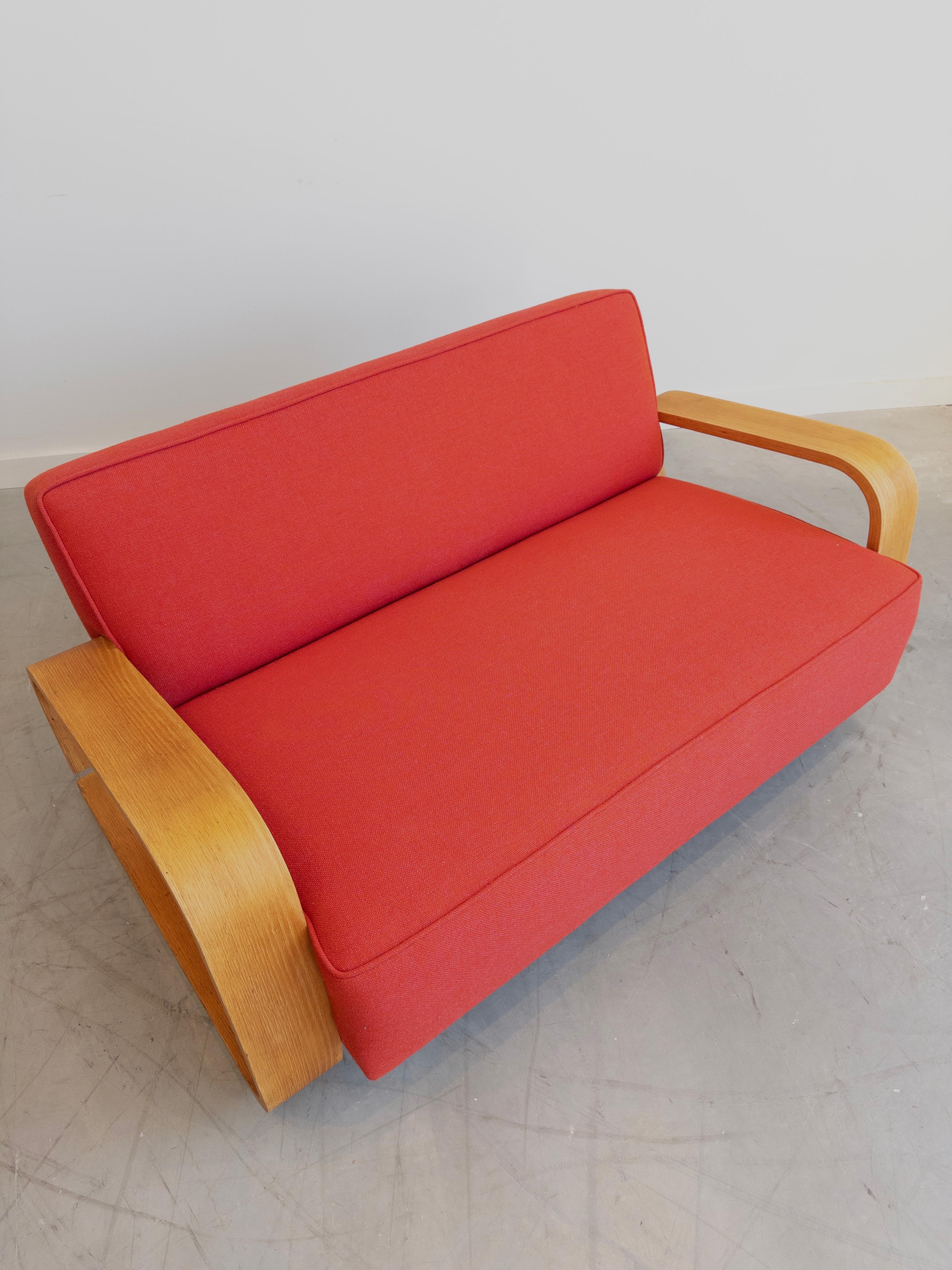 Canadese Divano 'Tank' di Alvar Aalto in vendita